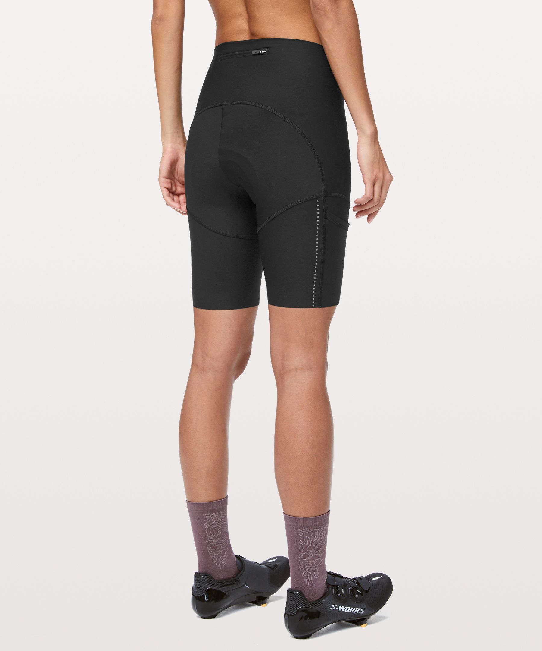 lulu bike shorts
