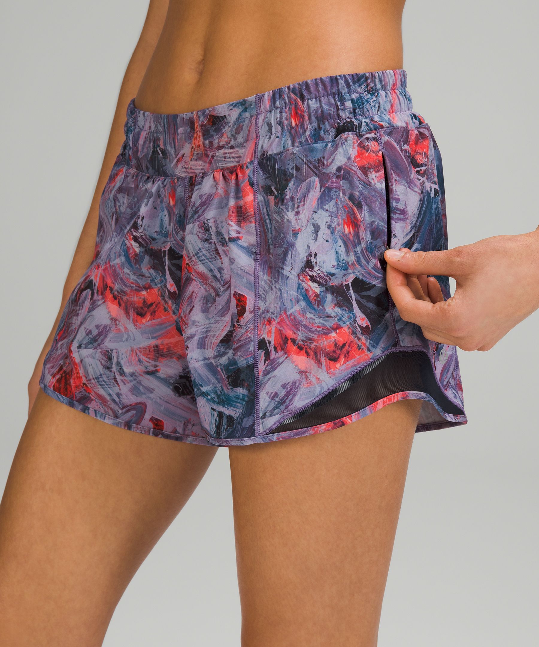 Hotty Hot Low Rise Lined Short - Resale | lululemon Like New