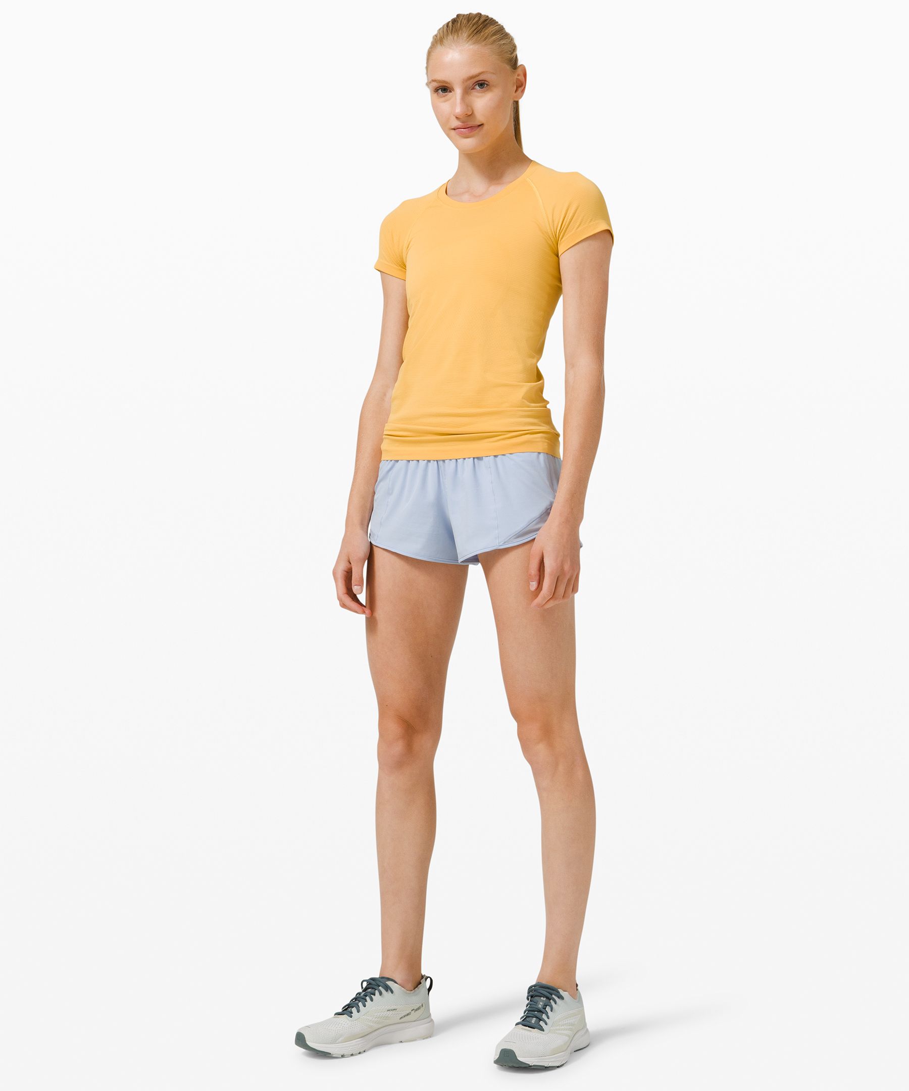 Hotty Hot Low-Rise Lined Short 2.5" | Women's Shorts