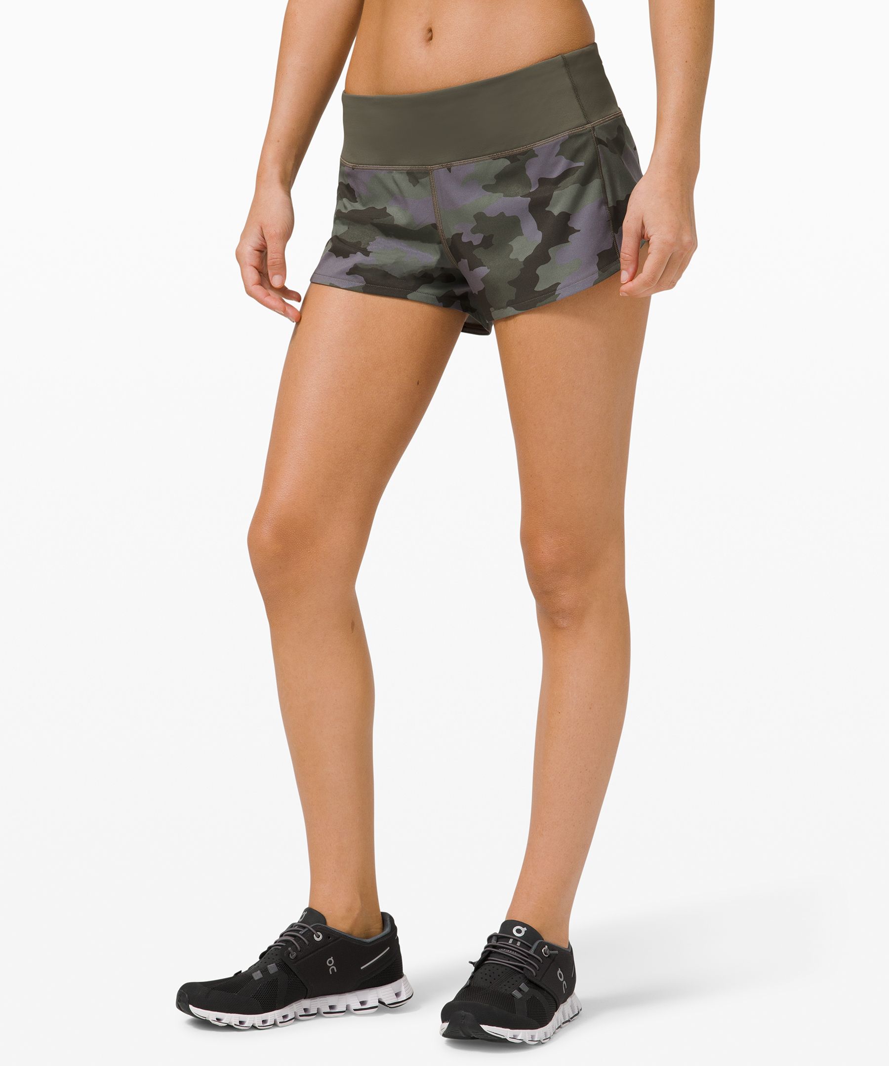 Lululemon + Speed Up Low-Rise Short 2.5″