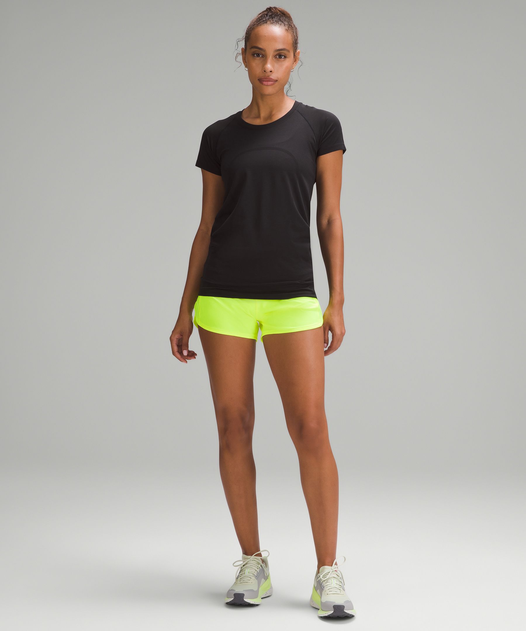 Speed Up Mid-Rise Lined Short 4, Women's Shorts