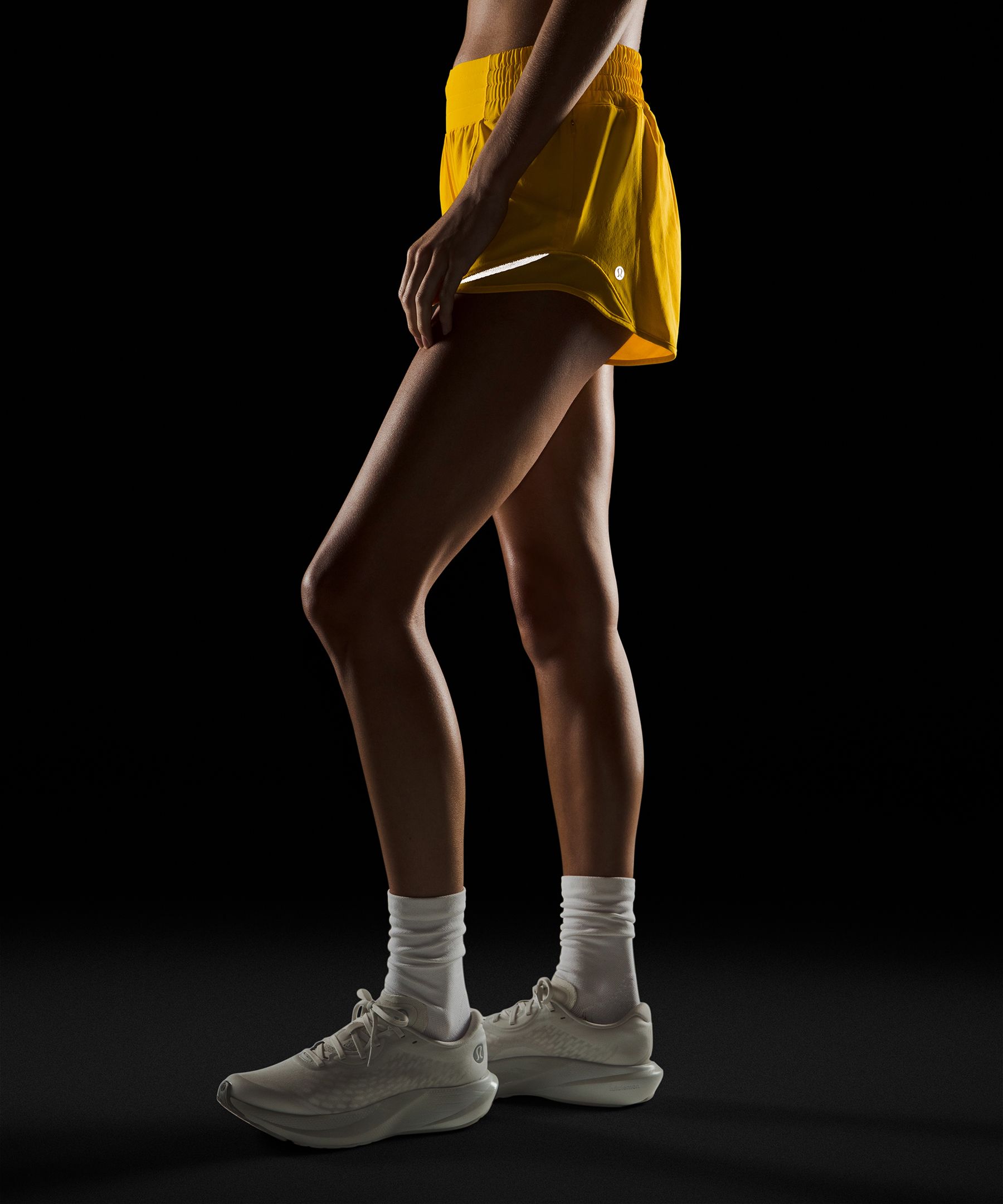 Lululemon Hotty Hot High-rise Lined Short 2.5"