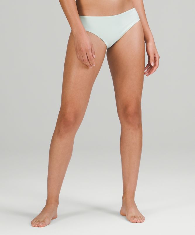 Waterside Mid-Rise Medium Coverage Bikini Bottom *Online Only