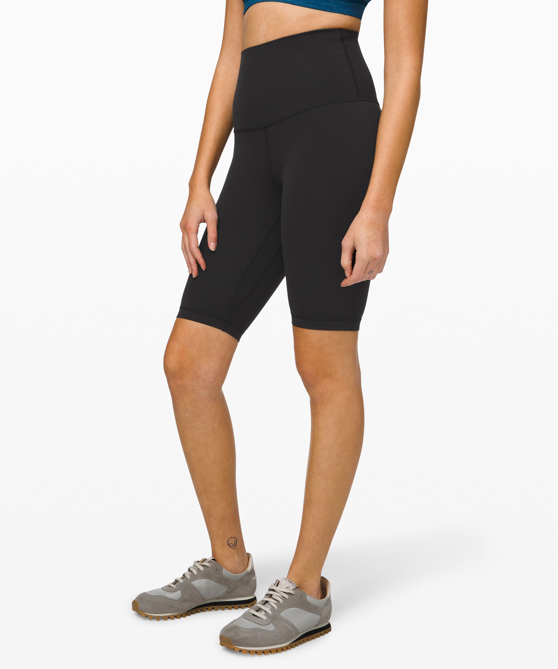 lulu bike shorts