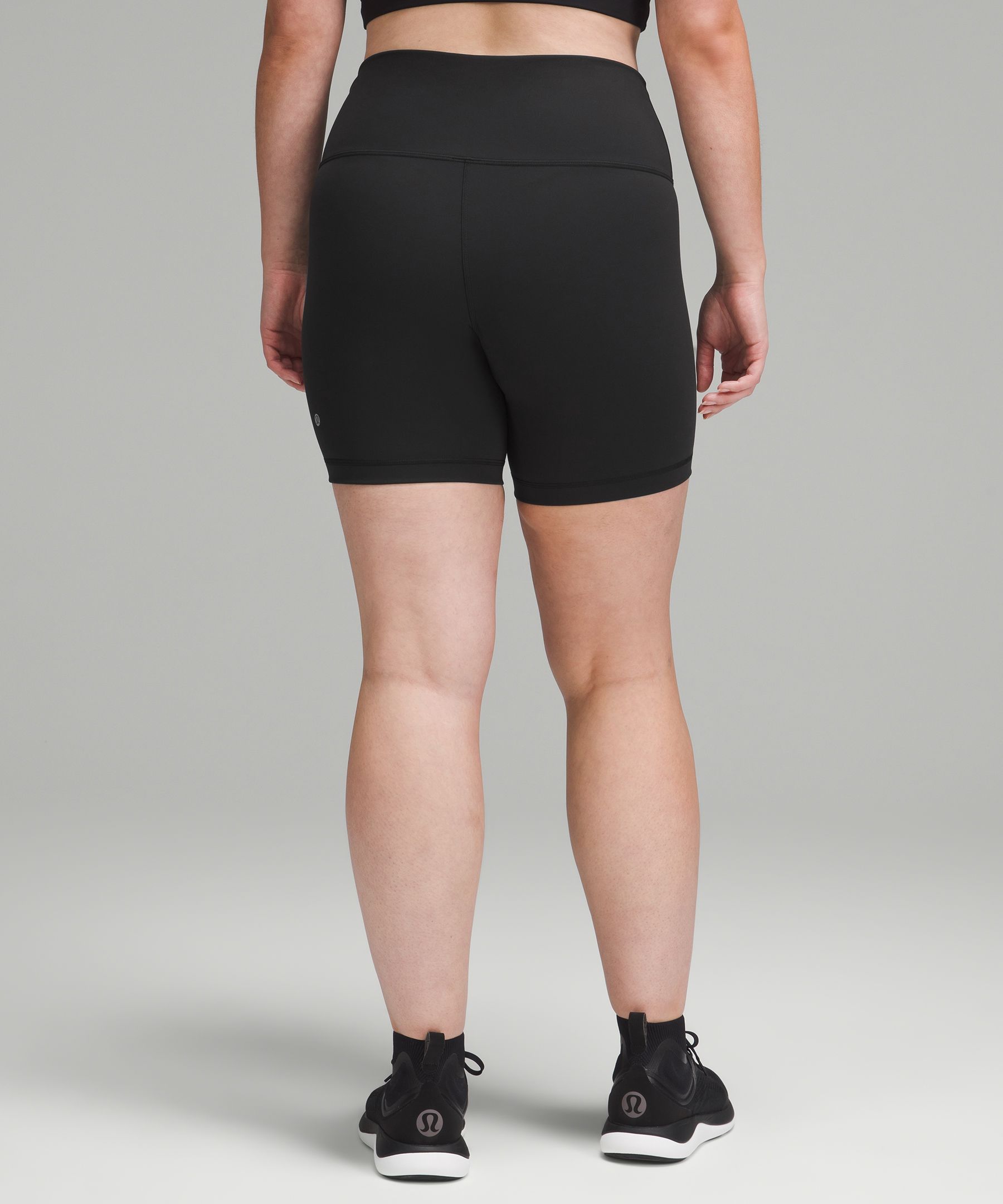 lululemon - ルルレモン WunderUnderCrop HR サイズ6 新品タグ付 Wunder Train High-Rise Short 6