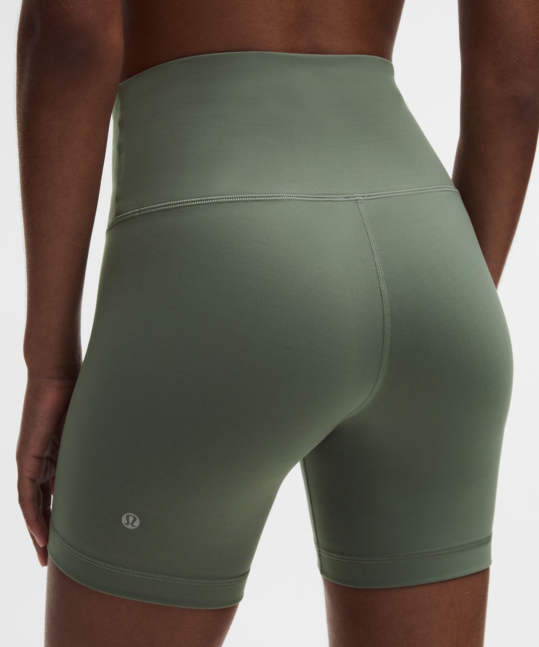 Wunder Train High-Rise Short 6"