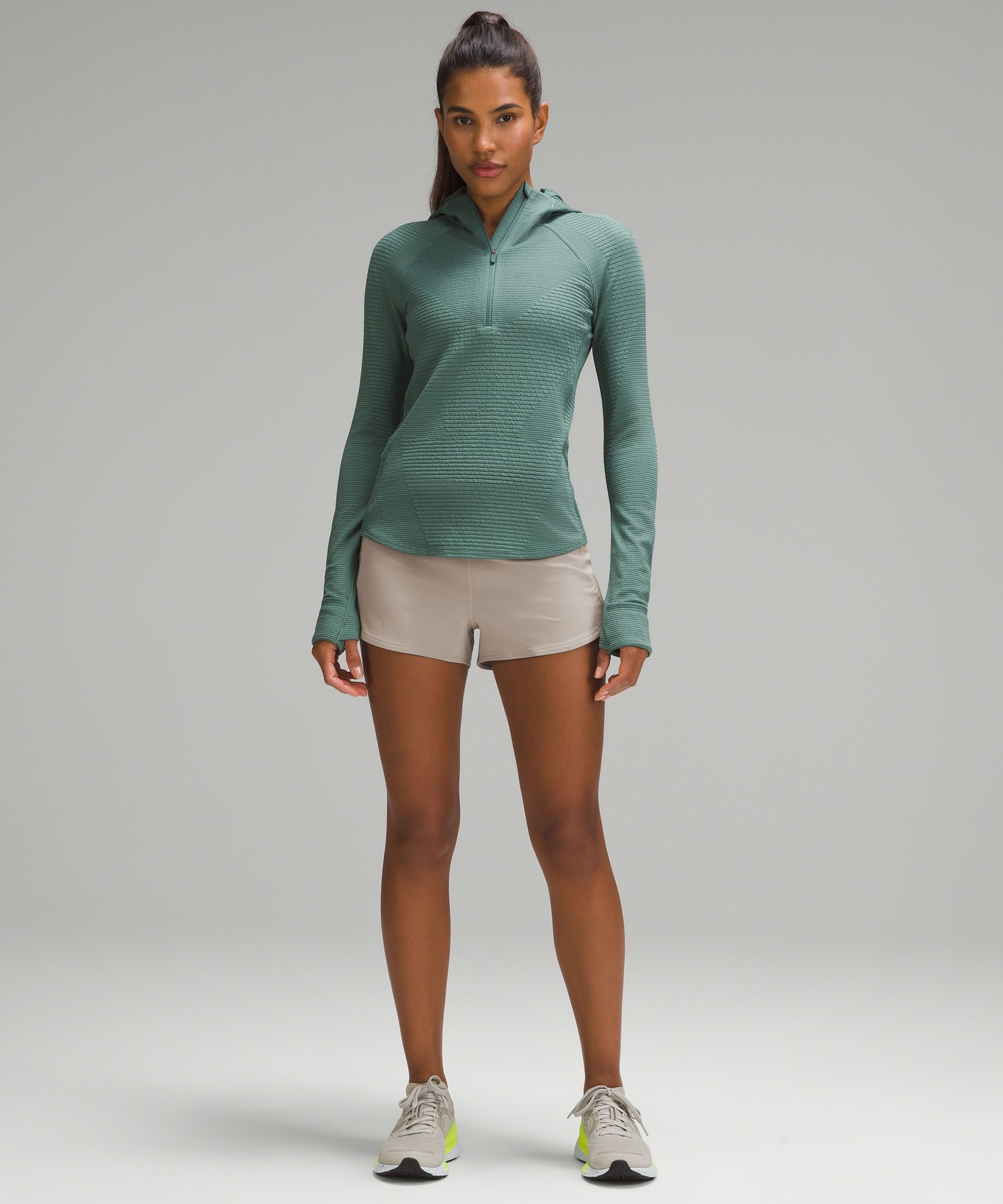 NEW LULULEMON Speed Up 2.5 Short 4 Grey Sage Gym Run