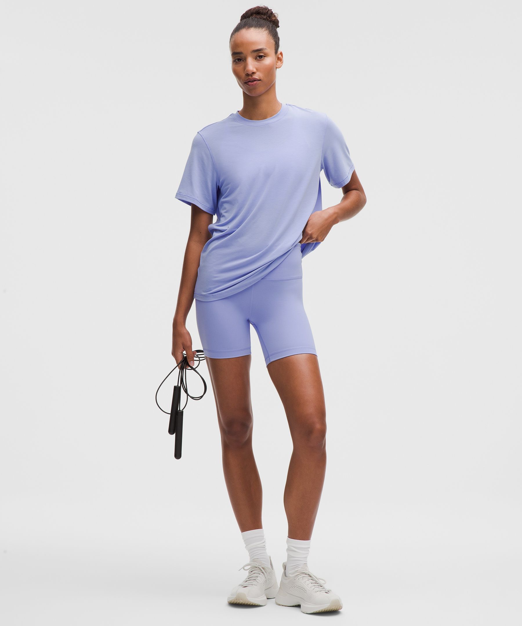 lululemon – Women’s Wunder Train High-Rise Shorts – 6″ – Color Purple/Pastel – Size 8