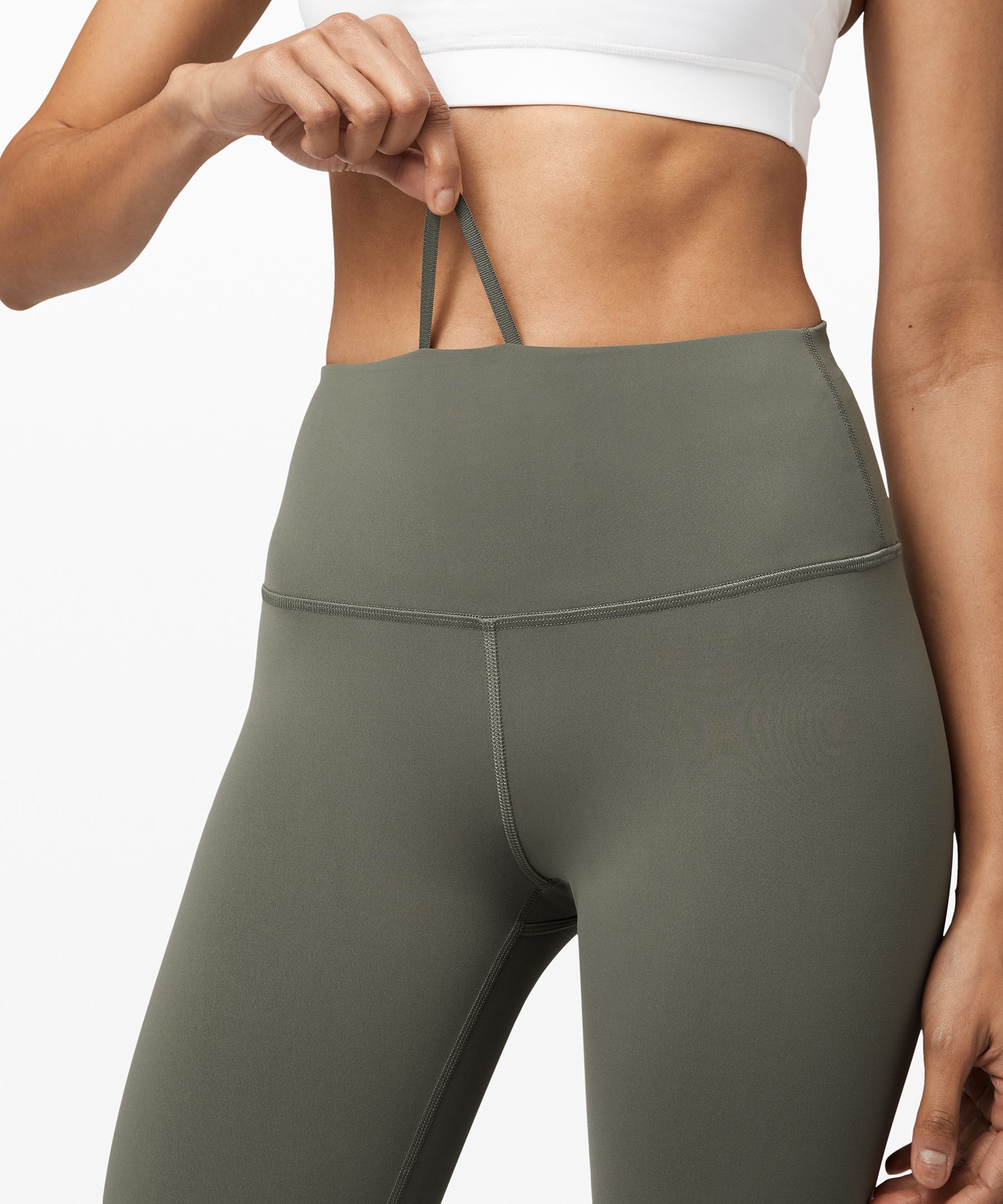 Found a dupe for the Lululemon Wunder Train leggings from