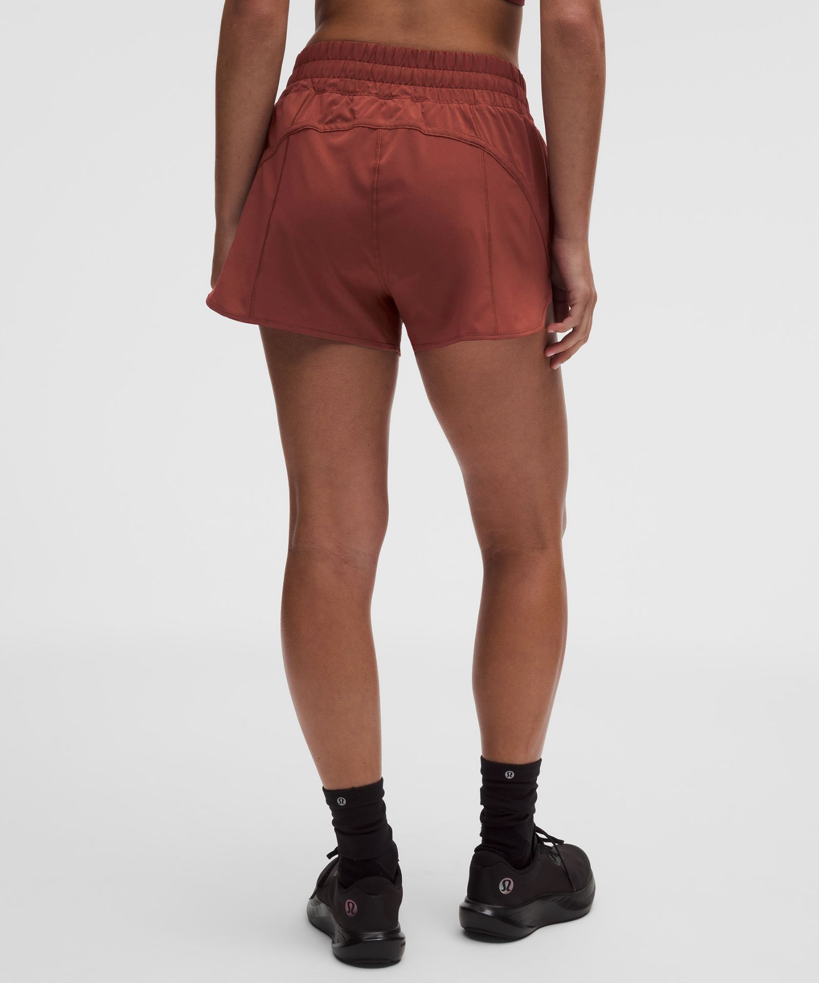 Женские шорты Lululemon Track That High-Rise Lined — фото 3