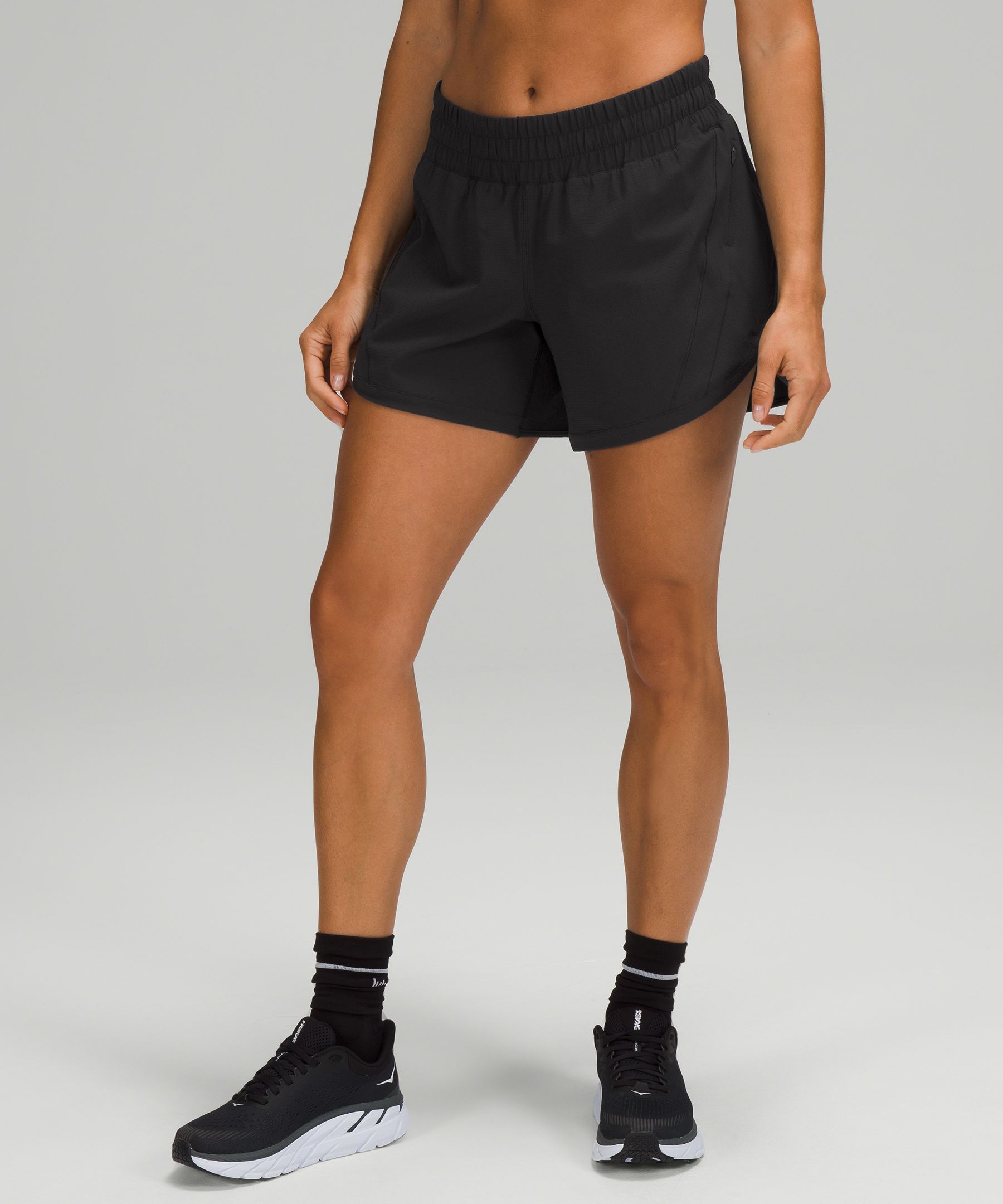 lululemon - Track That Mid-Rise Lined Short 5 on Designer Wardrobe