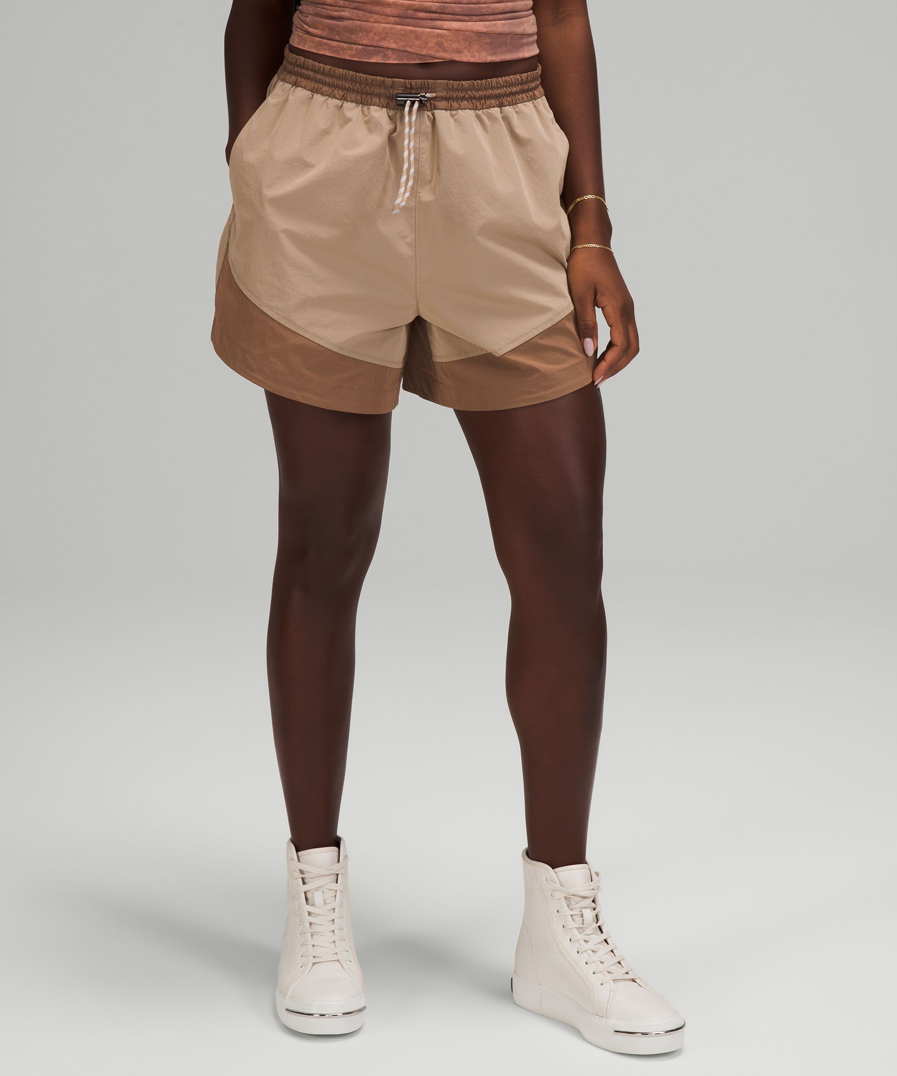 Lululemon Evergreen High-rise Shorts In Cacao/almond Butter