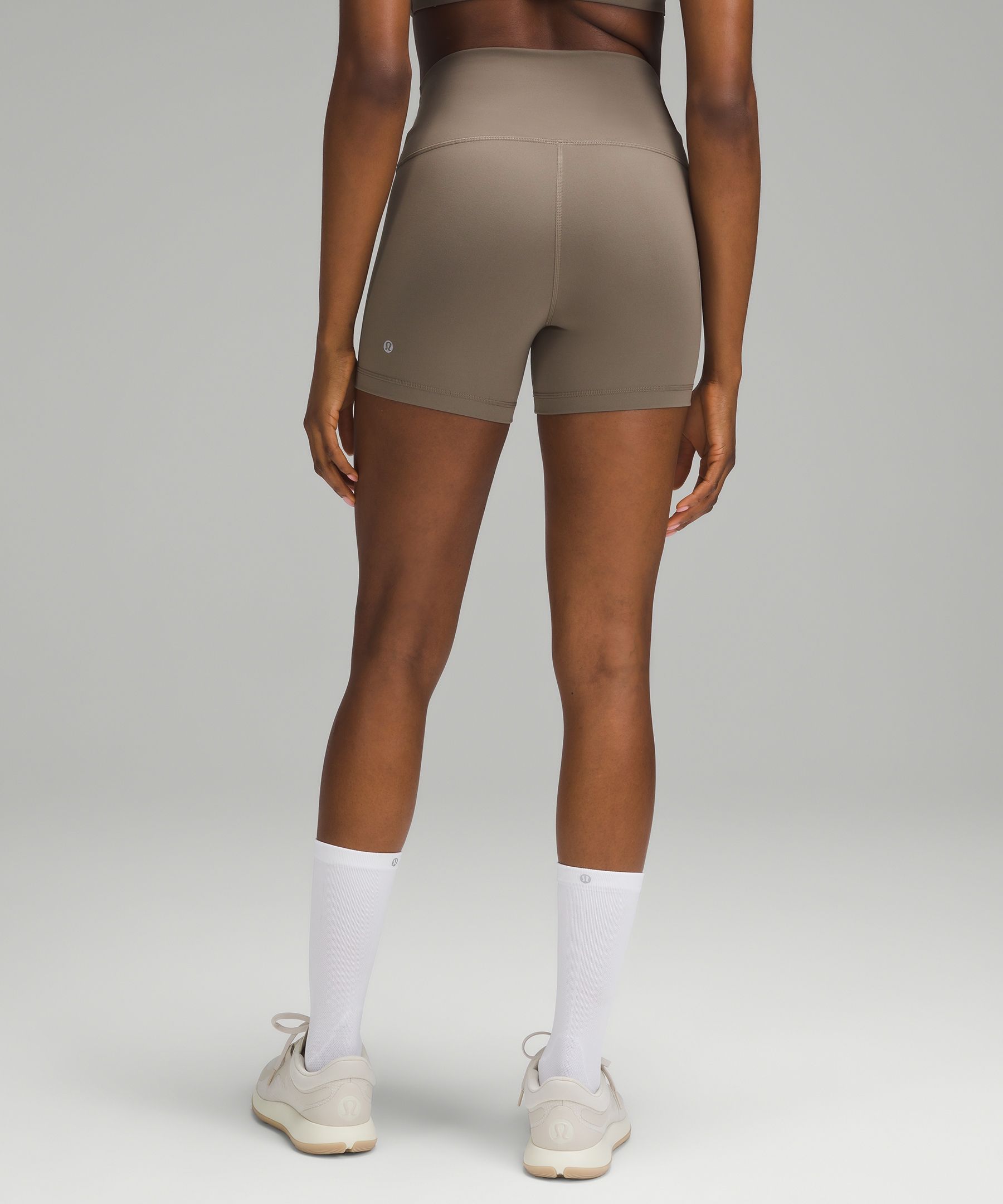 Wunder Train Contour Fit High-Rise Short 8 – Soul Shop