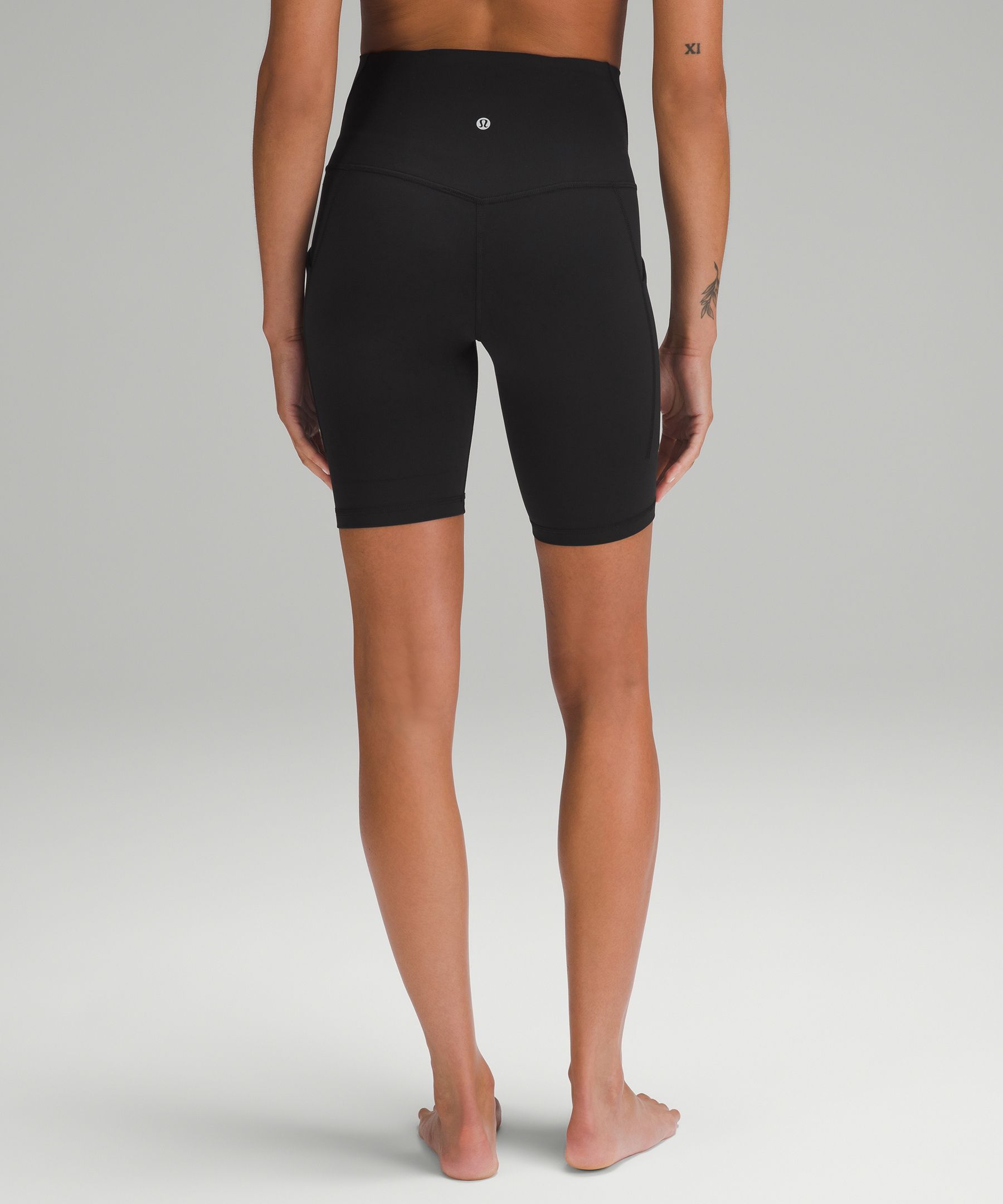 Size 6 NWT Lululemon Base Pace High-Rise Reflective Short 8 in Black Bike  Short