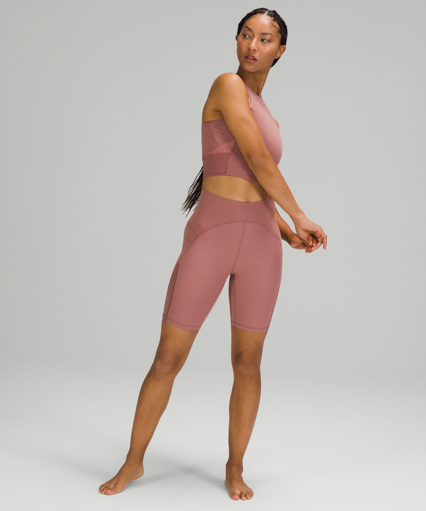 Unlimit High-Rise Short 8 *Mesh