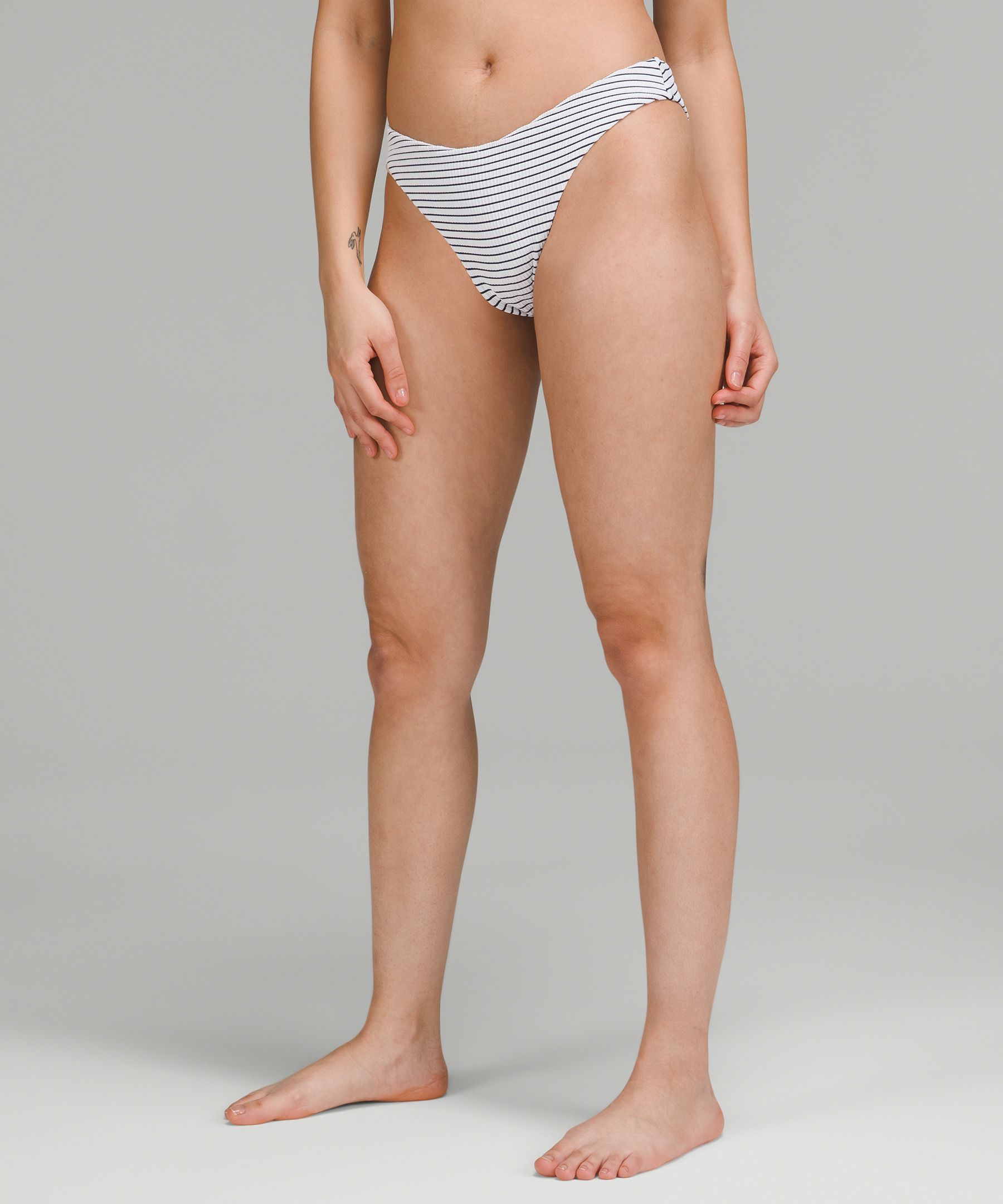 Lululemon bathing suit store bottoms