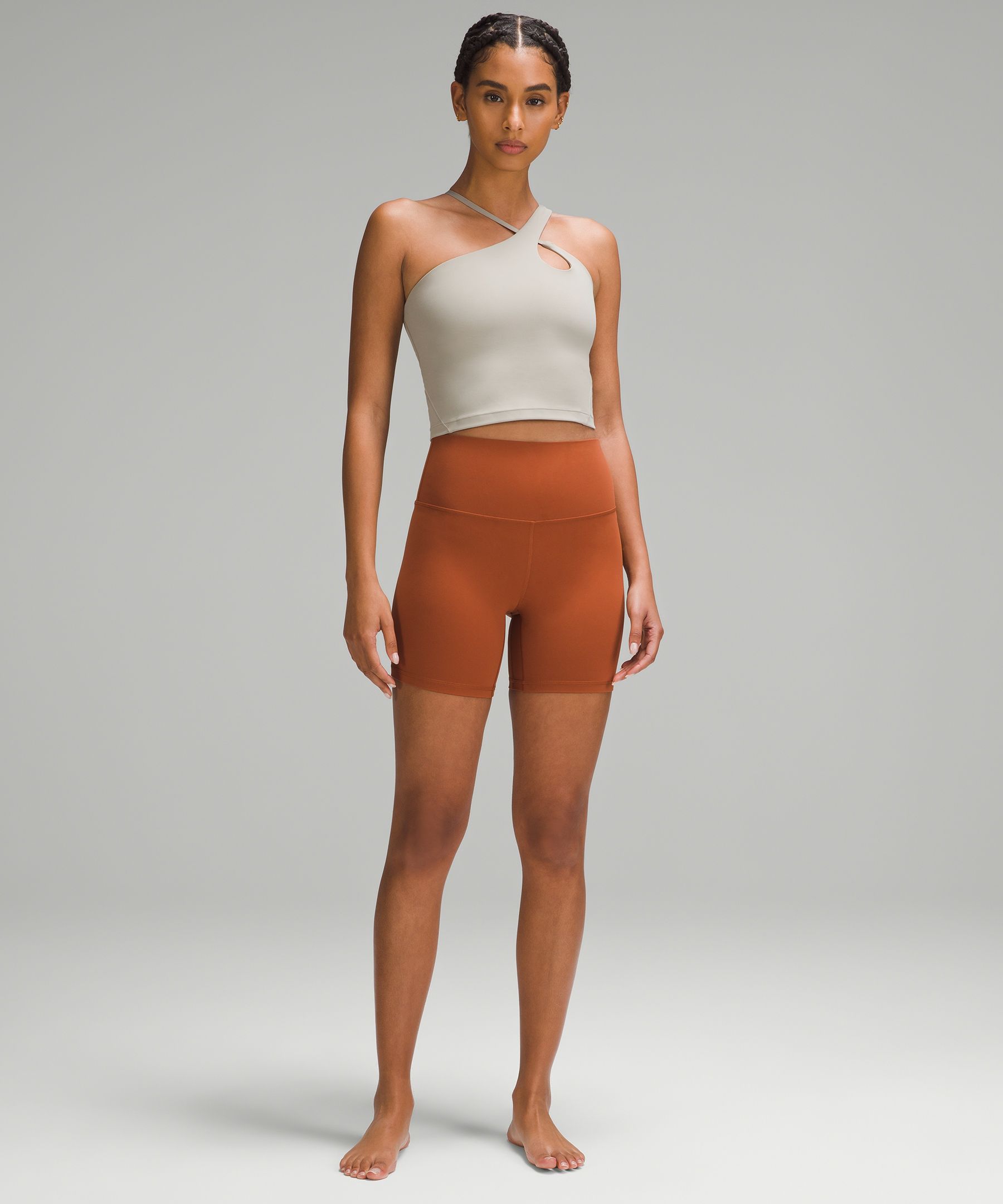 lululemon - Lululemon Softstreme HR Short on Designer Wardrobe