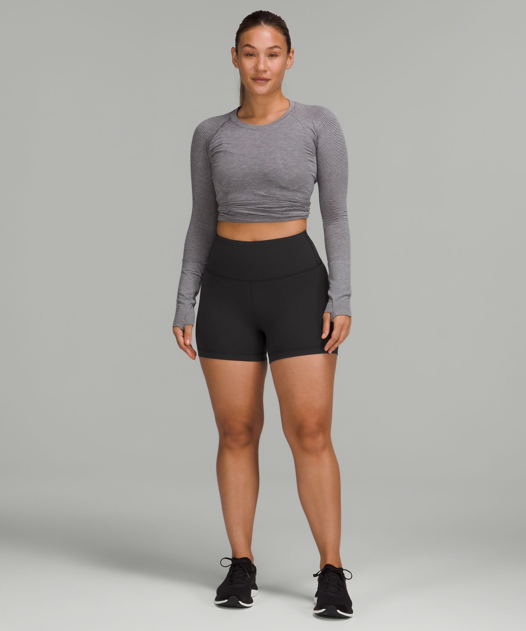 Wunder Train Contour Fit High-Rise Short 4