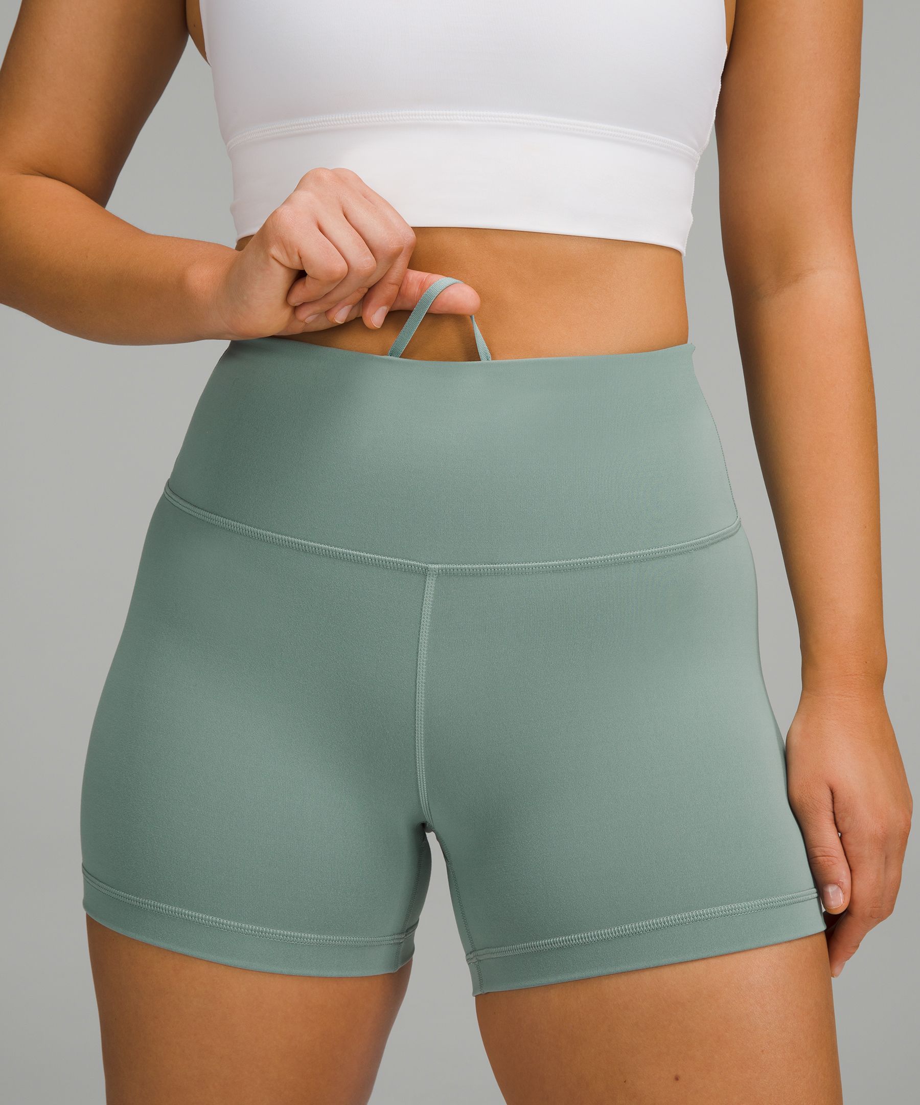 Lululemon Wunder Train Contour Fit High-Rise Short 4 - 142157487