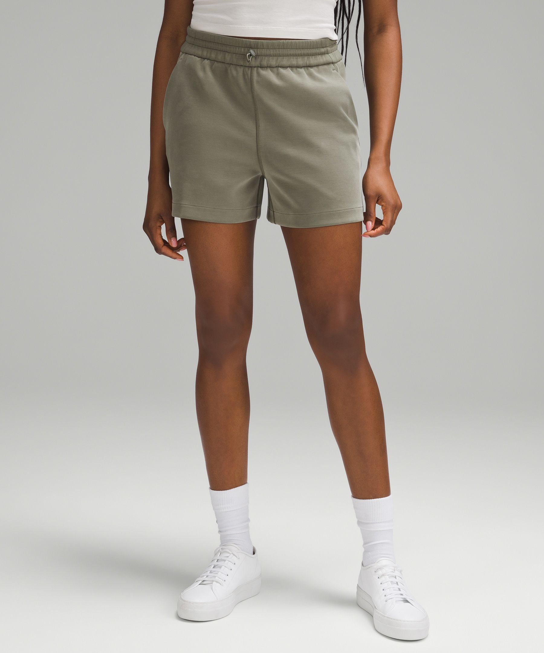 Softstreme High-Rise Short 4" | Women's Shorts