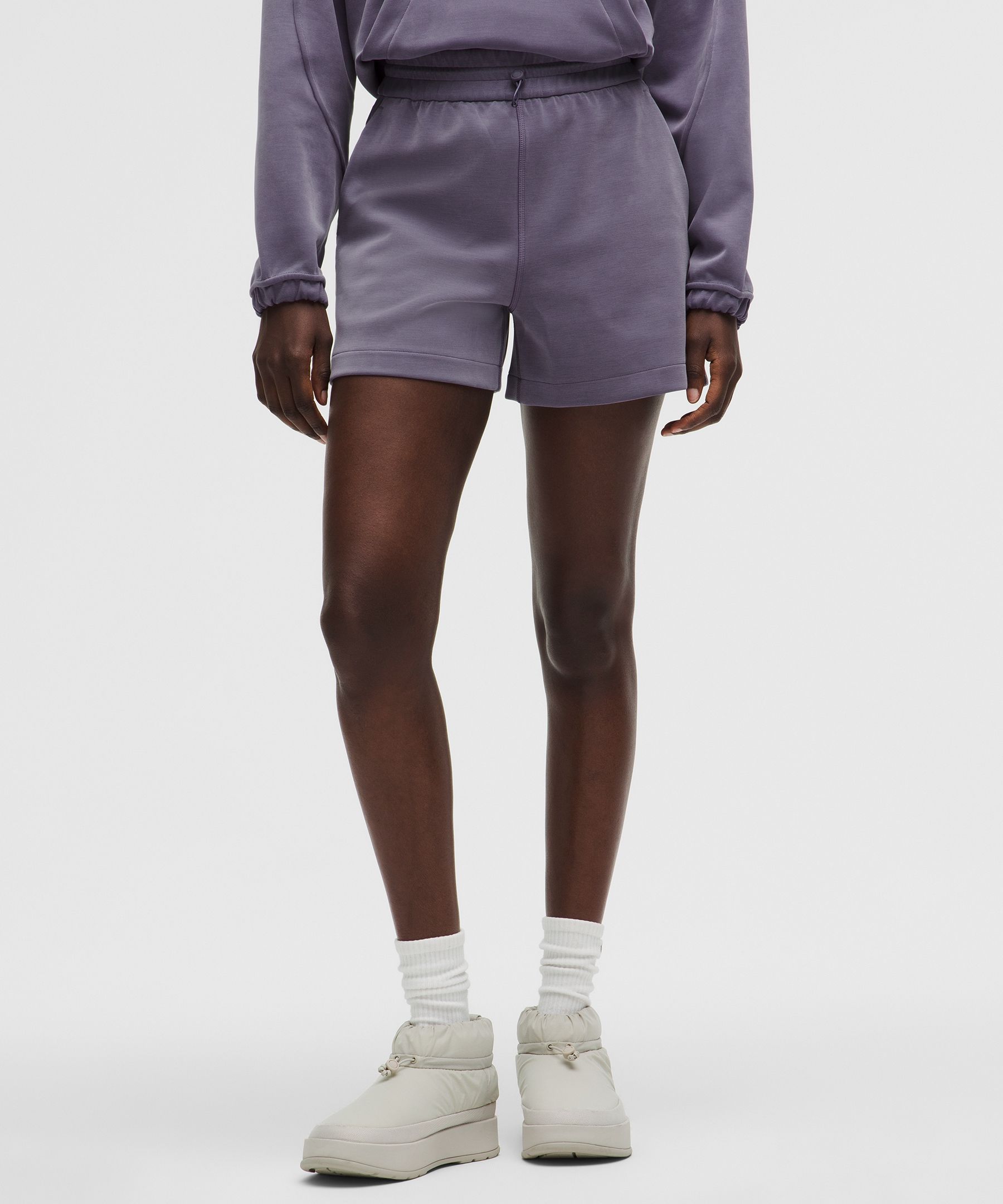 Softstreme High-Rise Short 4"