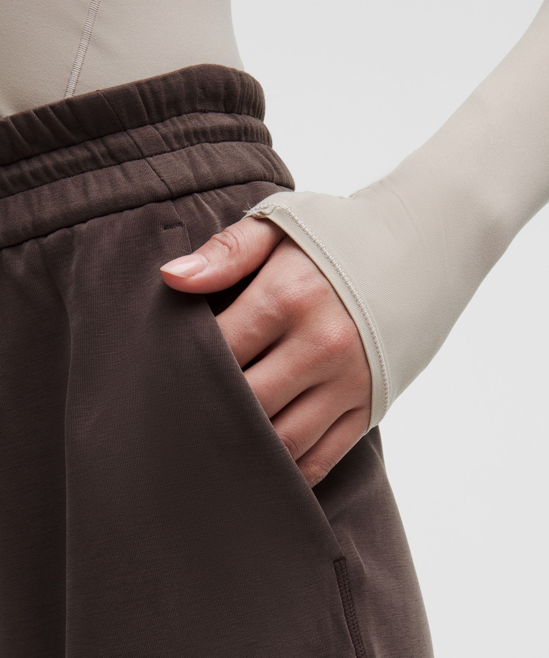 Softstreme High-Rise Short 4"