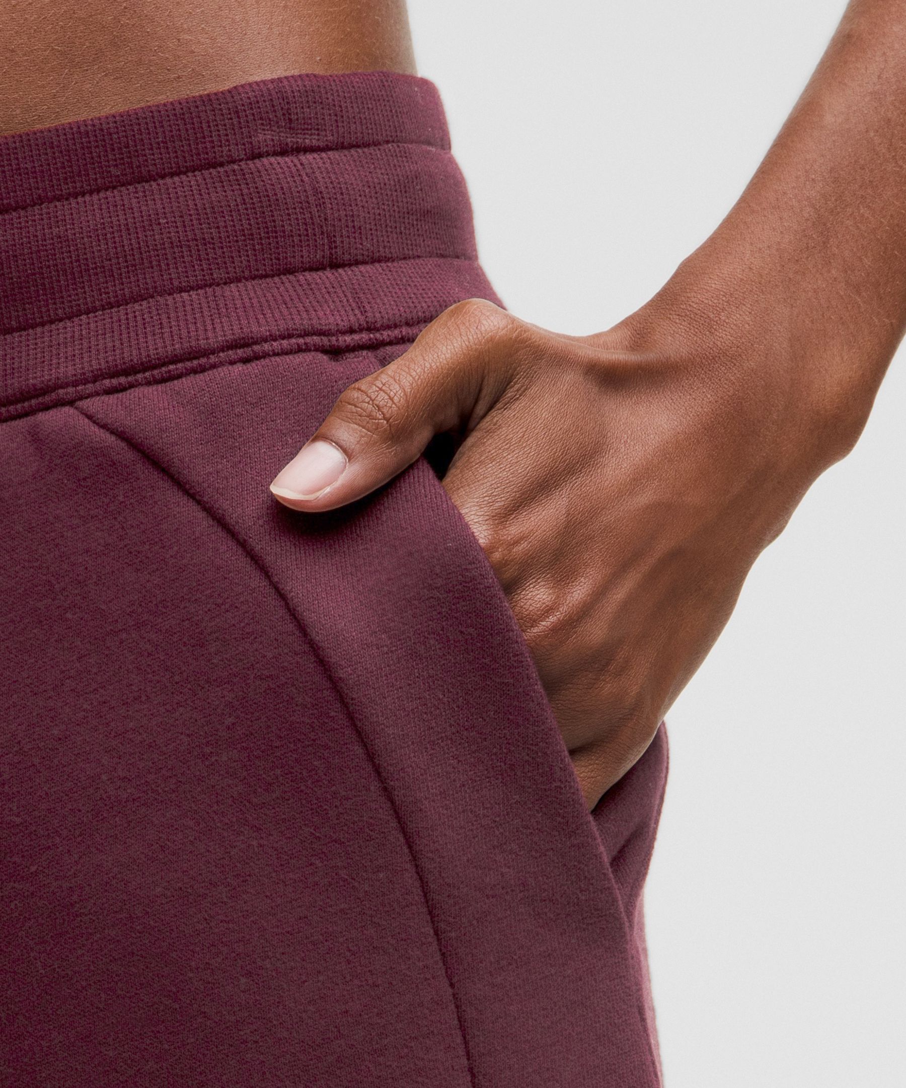 Lululemon Scuba High-rise Shorts 5"