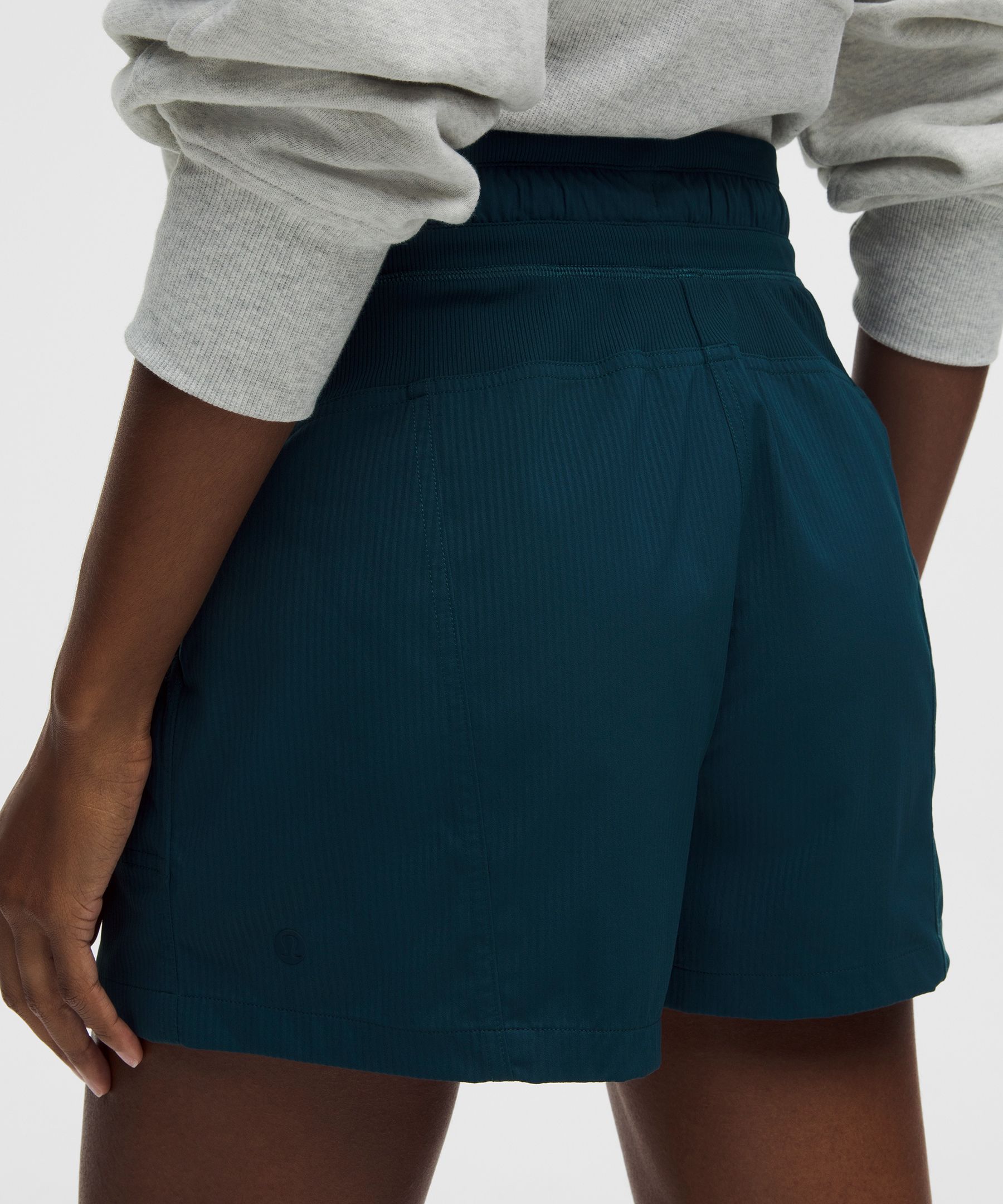 Dance Studio High-Rise Short 3.5"