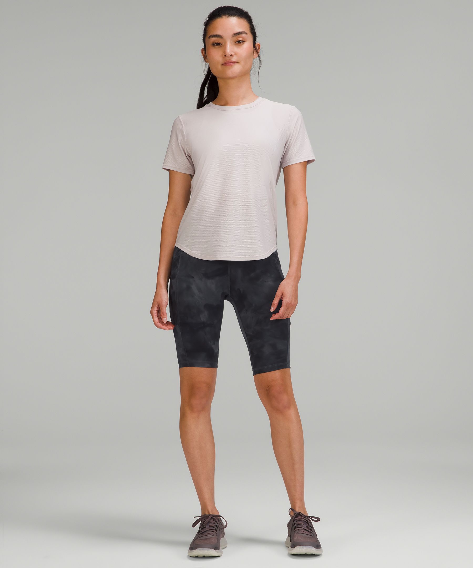 Invigorate High-Rise Short 10 Review - lululemon expert