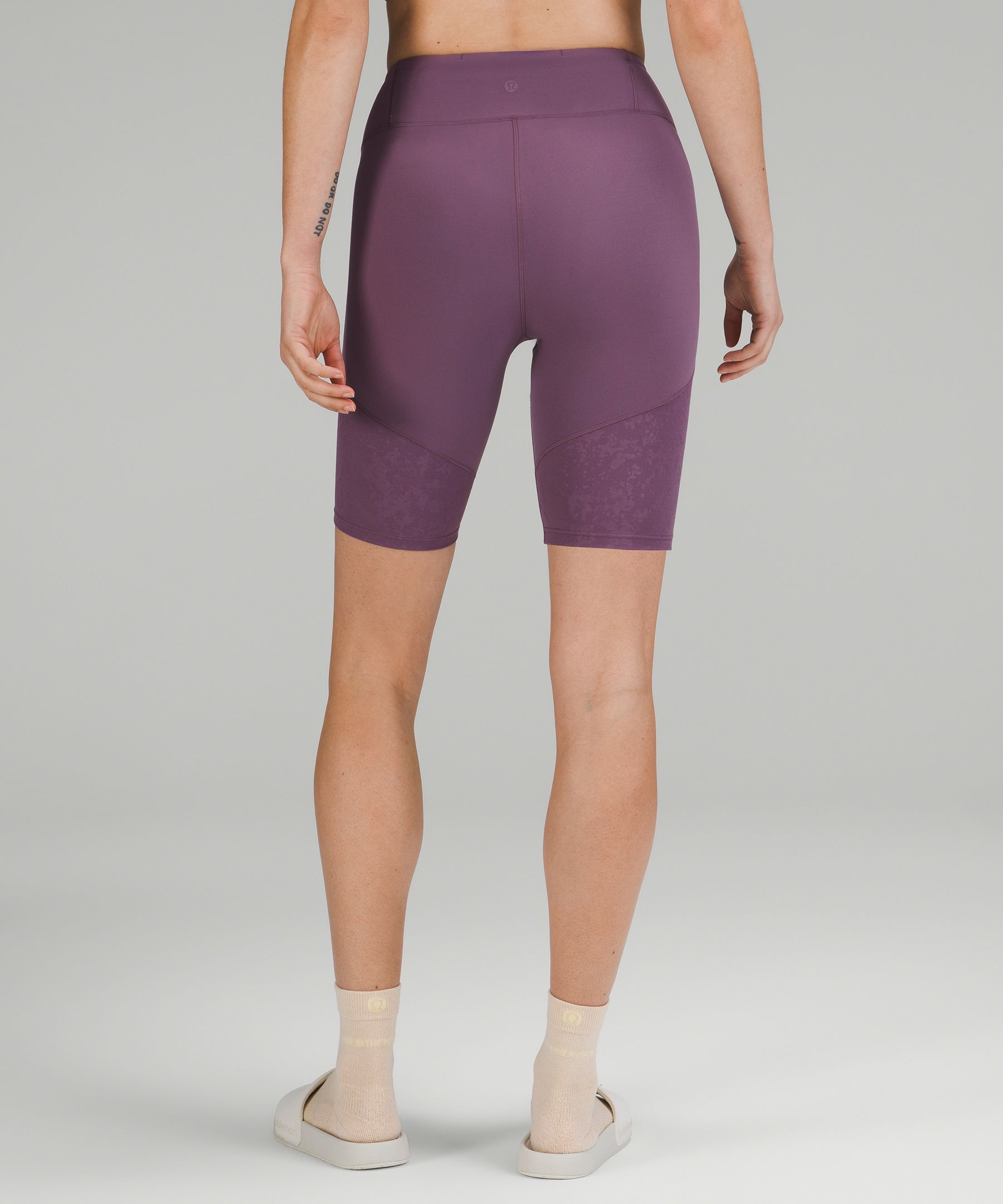 lululemon lab Embossed Nulu Yoga Short 8