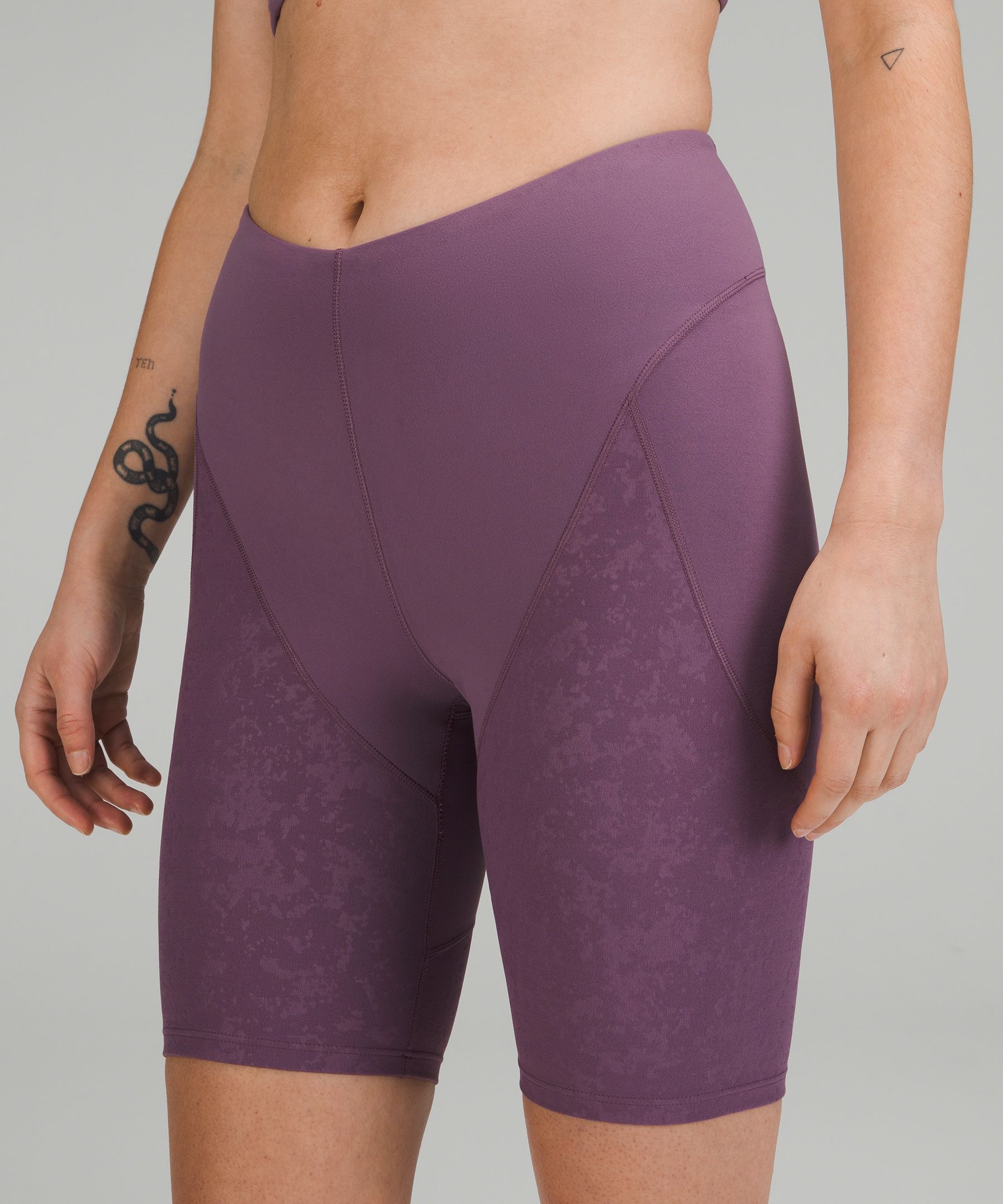 lululemon athletica, Shorts, Lululemon Lab Embossed Nulu Yoga Short 8  Tracer Print Emboss Dusty Amethyst Sz2