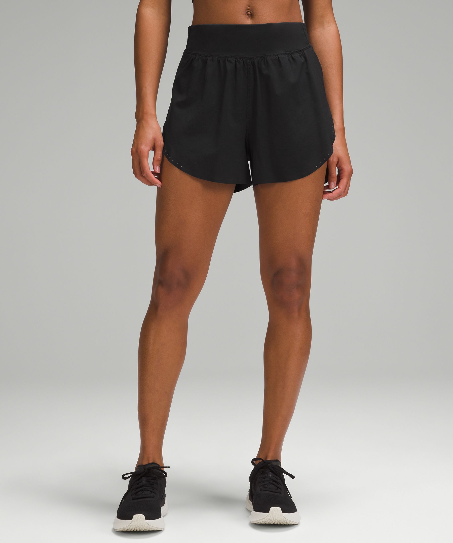 Fast and Free Reflective High-Rise Classic-Fit Short 3"