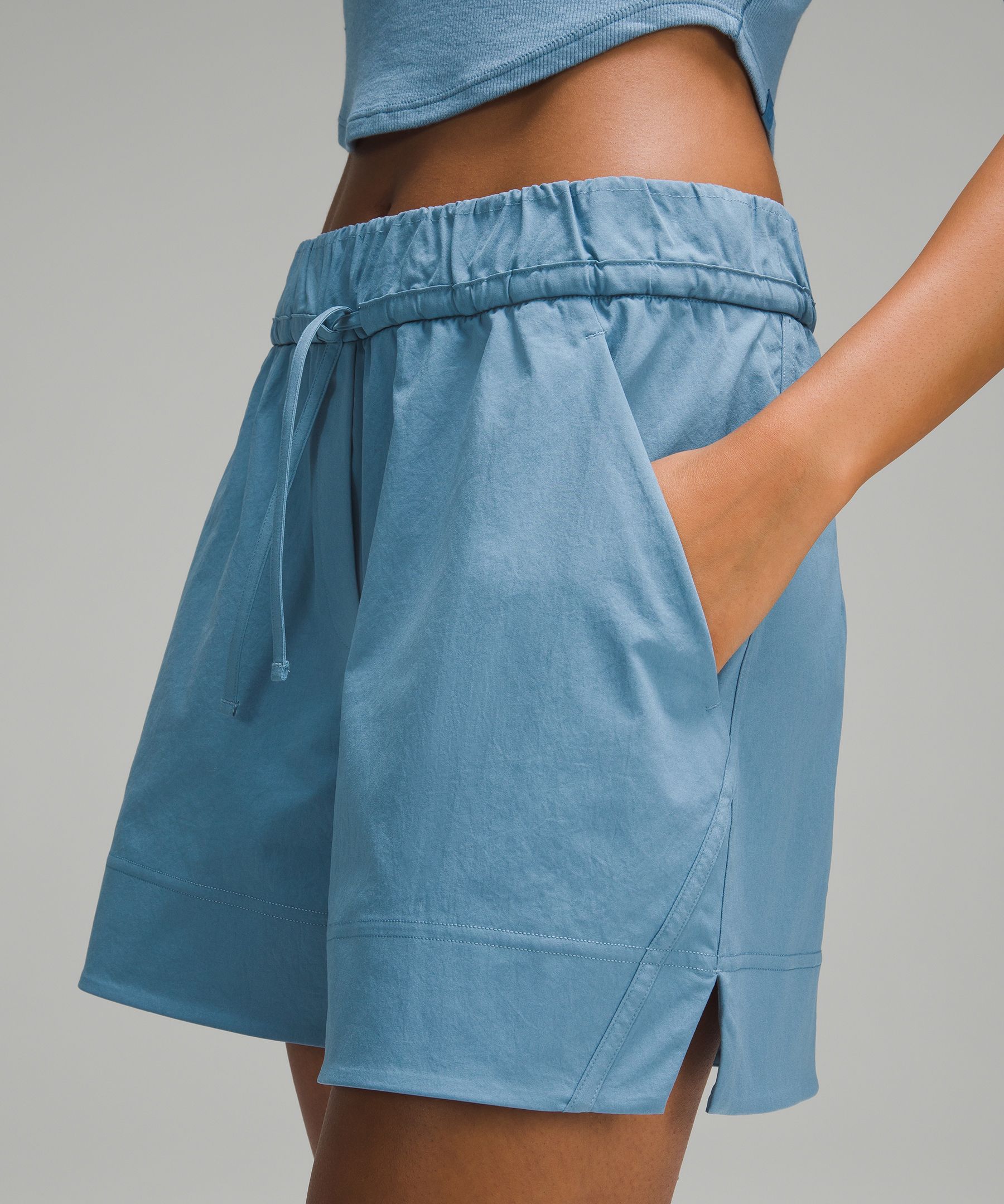 Cinchable Waist High-Rise Woven Short 3.5, Women's Shorts