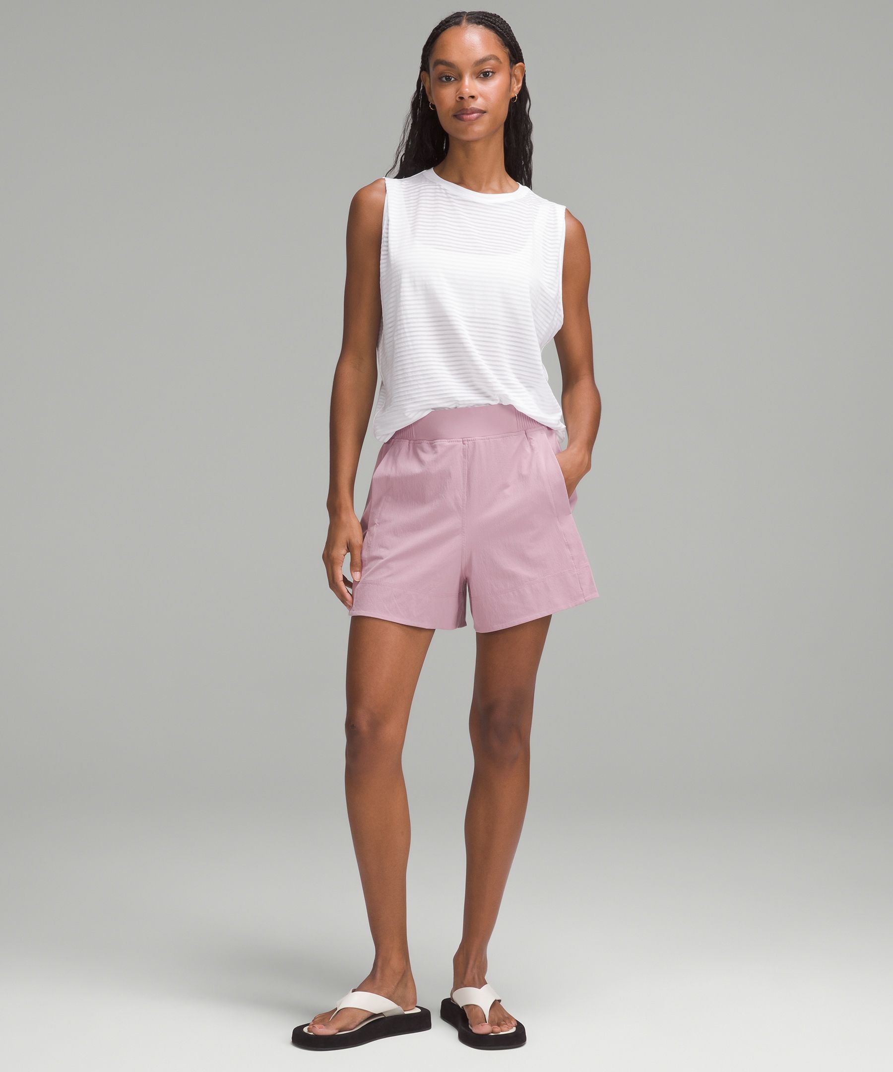 Stretch Woven Relaxed-Fit High-Rise Short 4" | Women's Shorts