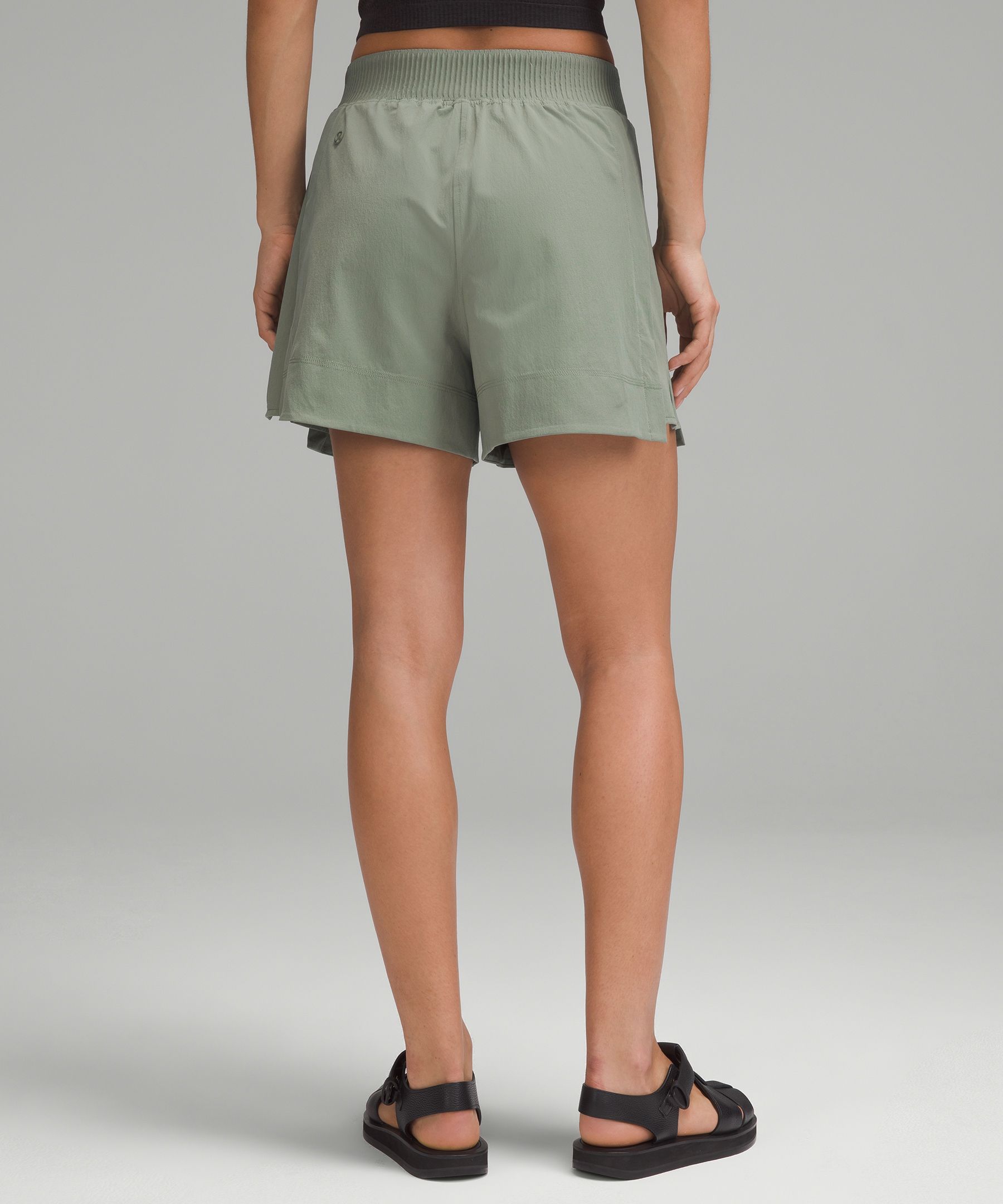 Stretch Woven Relaxed-Fit High-Rise Short 4" | Women's Shorts