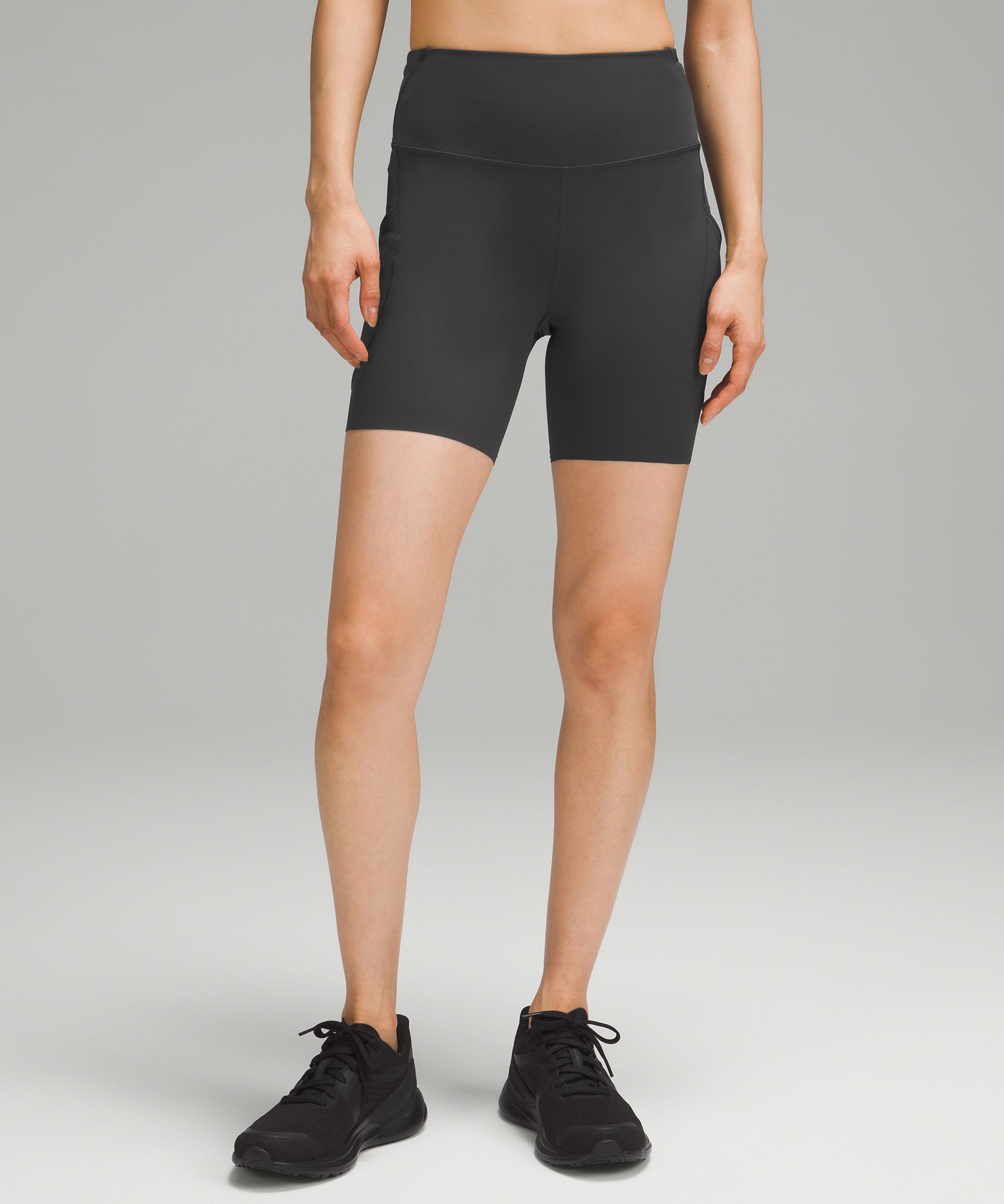 Lululemon store bermuda shorts