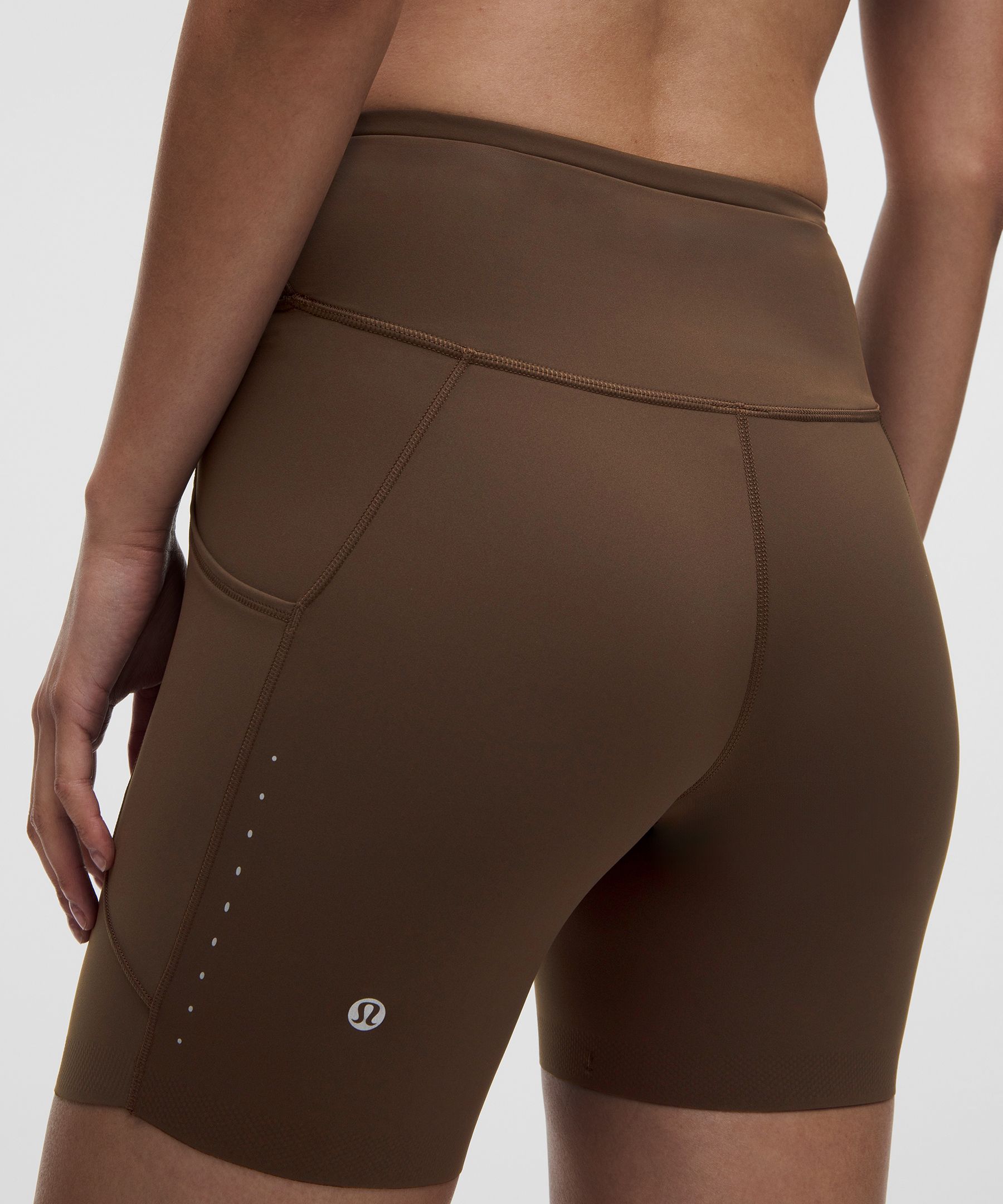 Fast and Free High-Rise Short 6" *5 Pocket