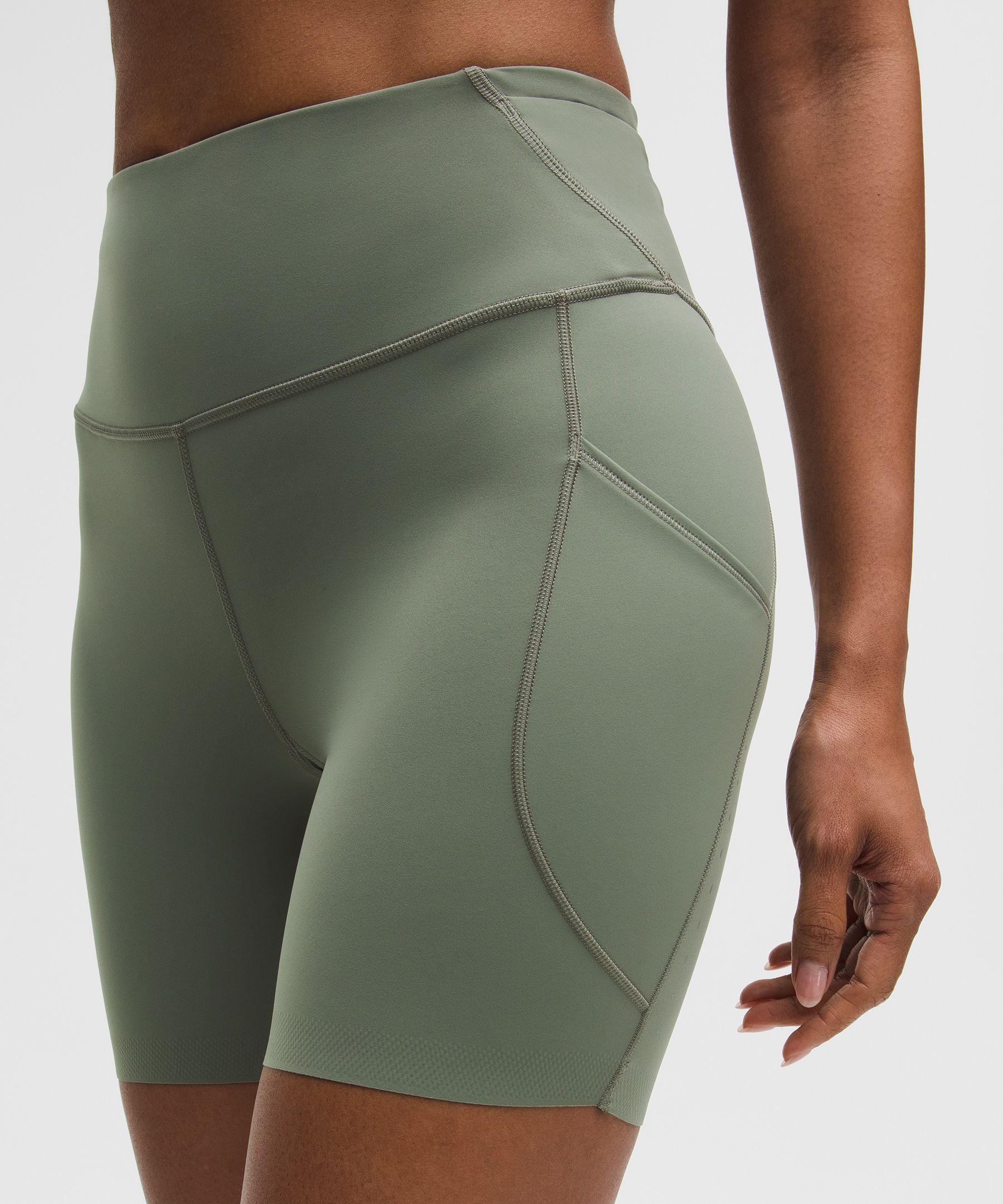 Fast and Free High-Rise Short 6" *5 Pocket