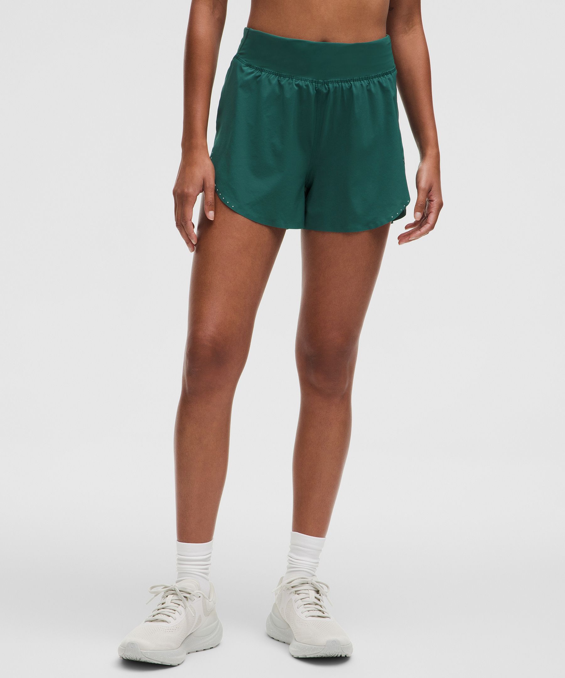 Fast and Free Reflective High-Rise Classic-Fit Short 3"