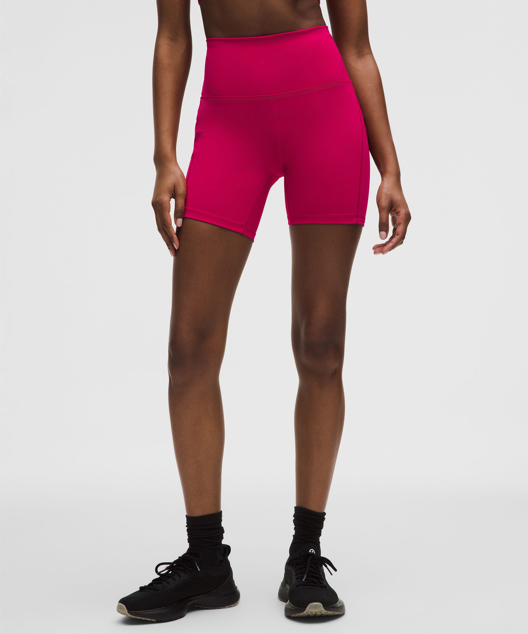 Wunder Train High-Rise Short with Pockets 6"
