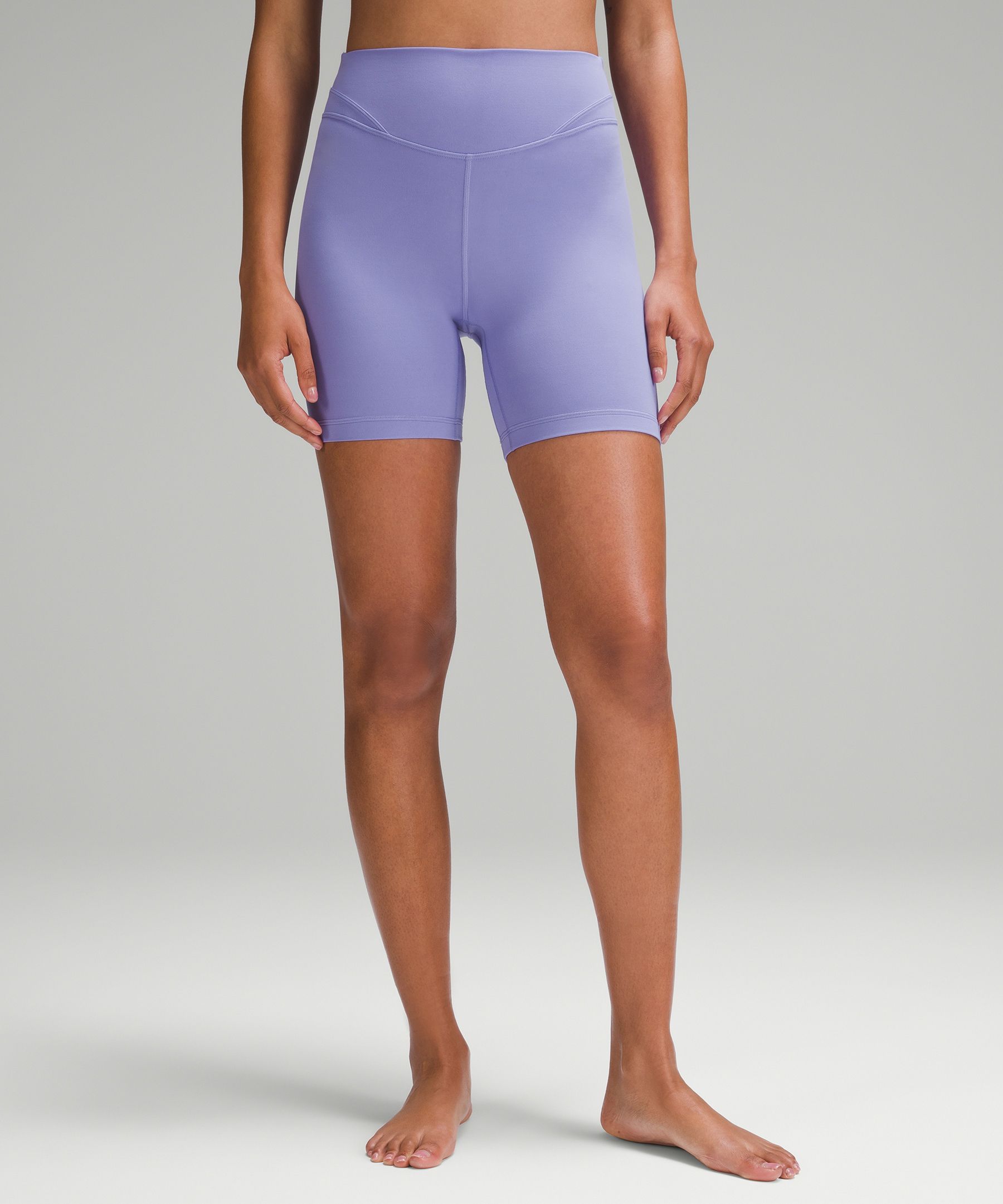 Lululemon Align™ Curve Seam High-Rise Short 6". 1