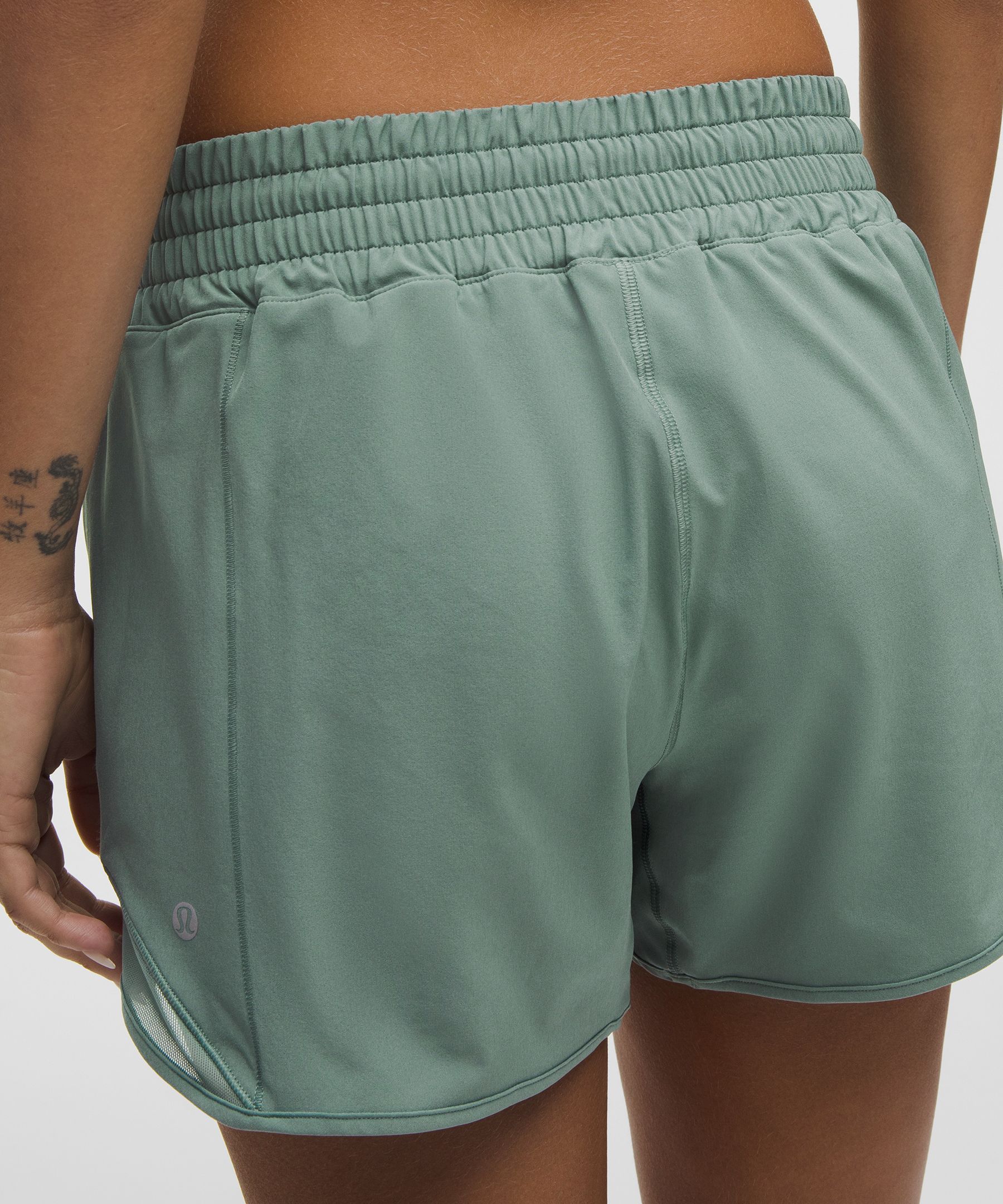 Lululemon Hotty Hot High-rise Lined Short 4"