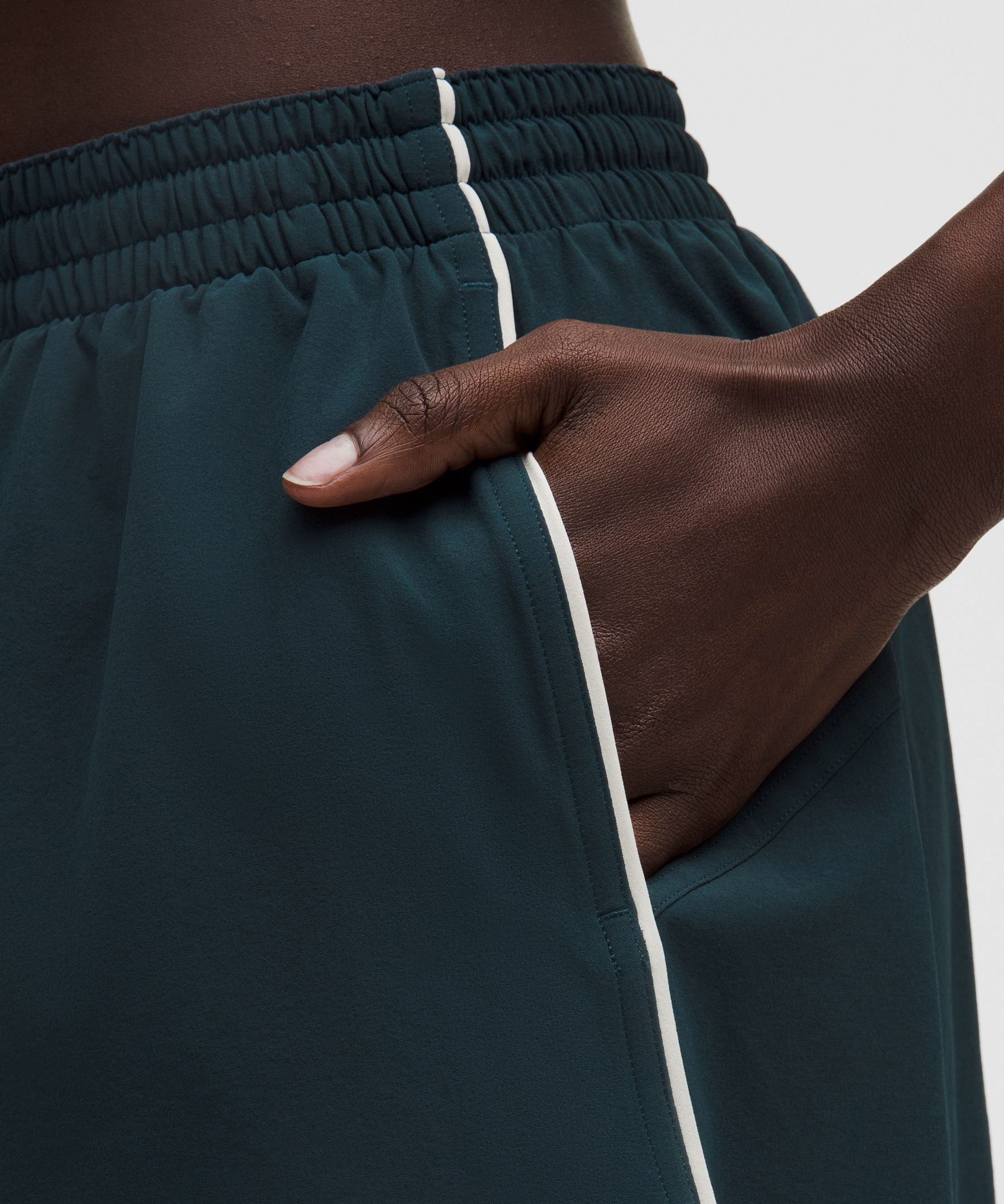 Court Rival High-Rise Short 3"