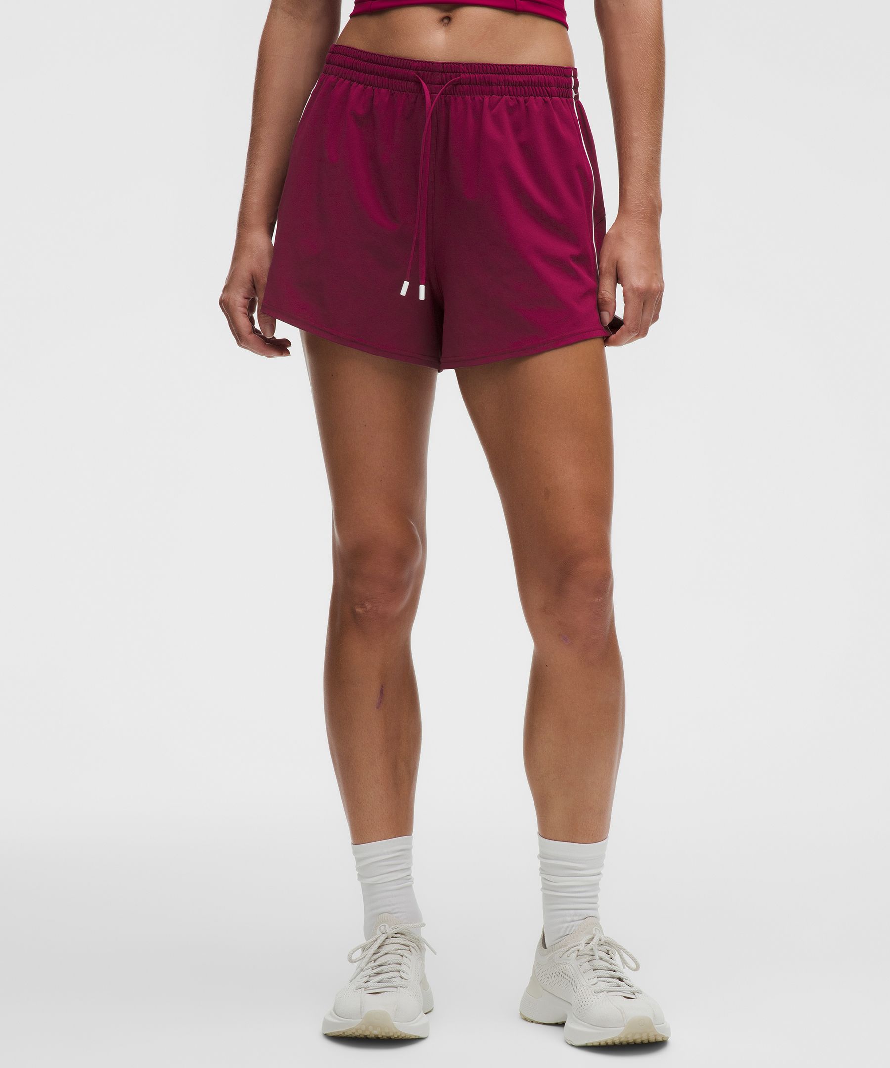 Shorts Court Rival de cintura alta 3&rdquo;