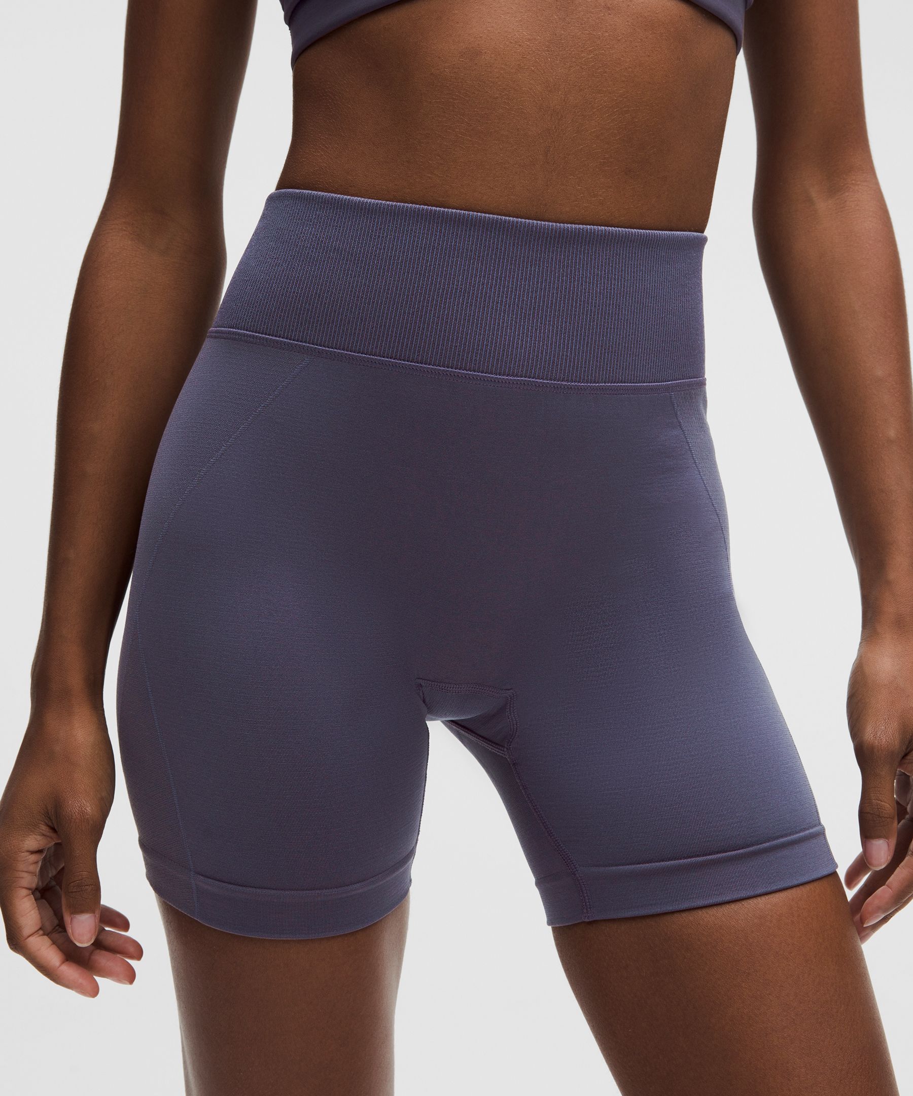 Get Low High-Rise Training Short 5"