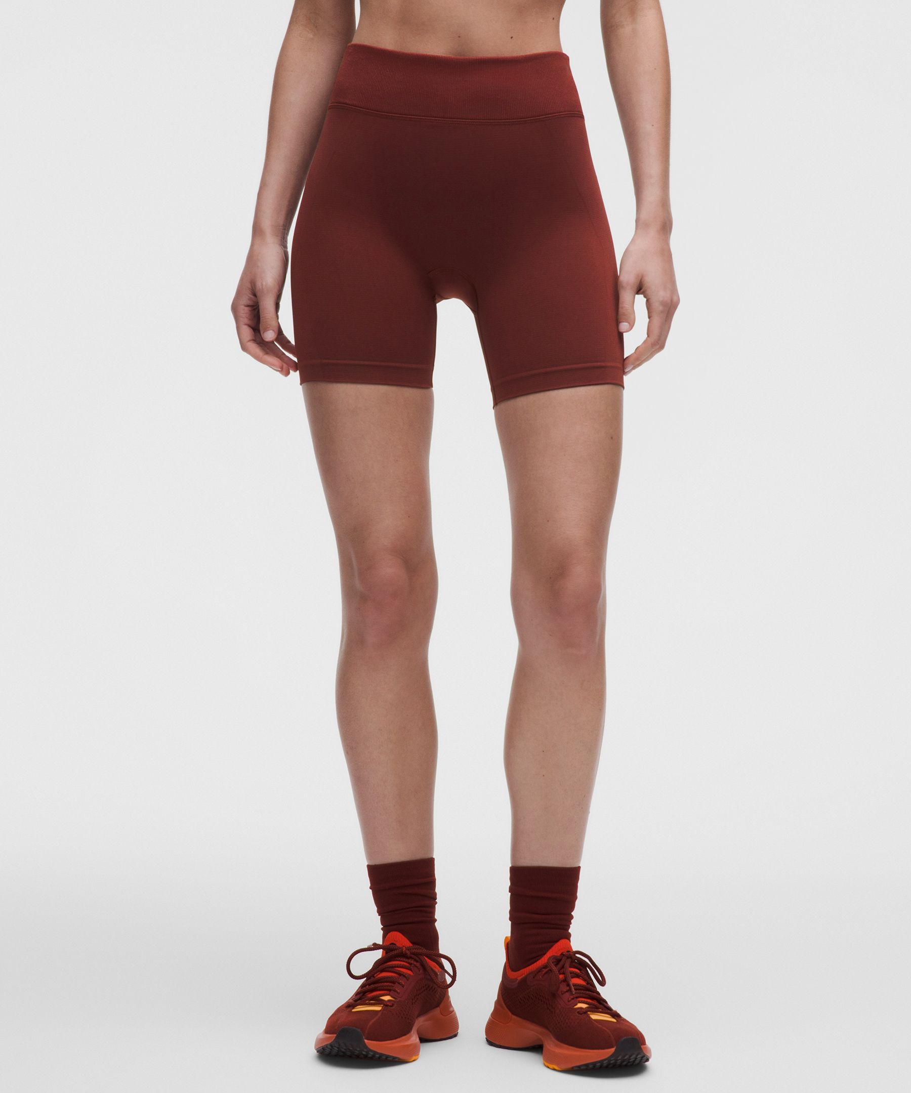 Get Low High-Rise Training Short 5"