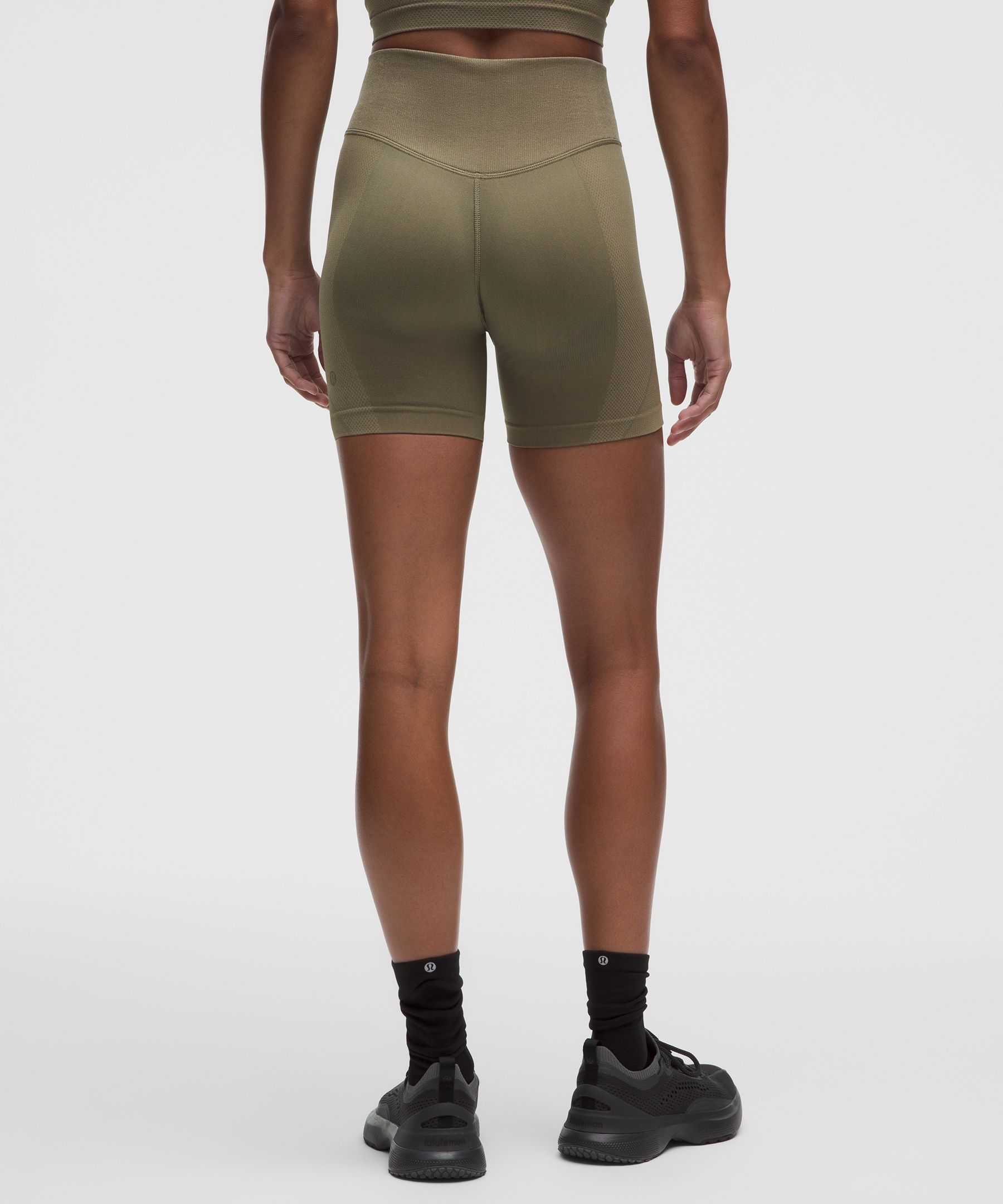 Get Low High-Rise Training Short 5"