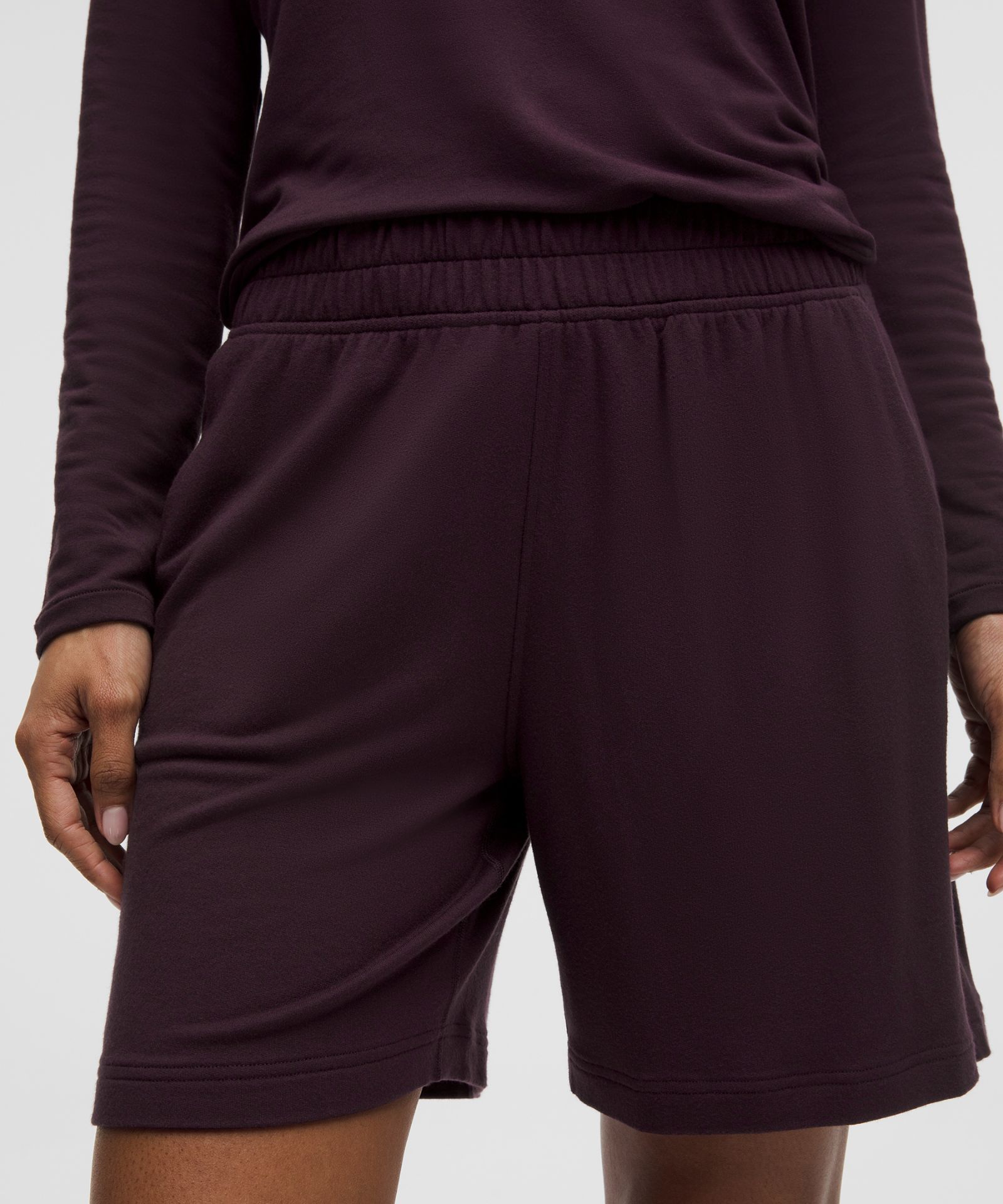 Lululemon BeCalm Mid-Rise Bermuda Short — фото 4