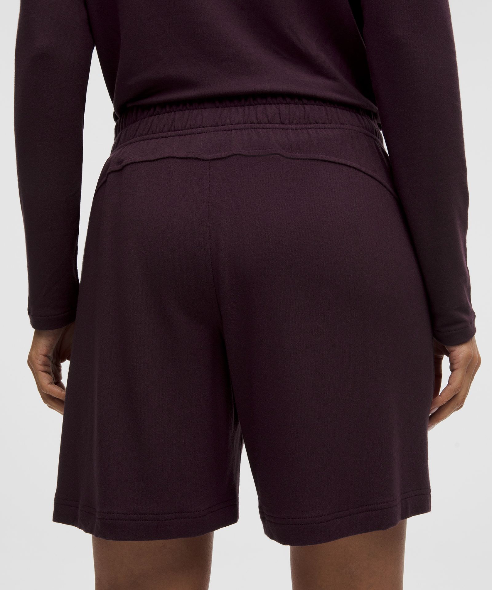 Lululemon BeCalm Mid-Rise Bermuda Short — фото 6