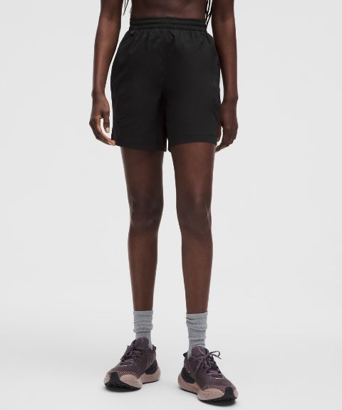 Lululemon Glyde Relaxed Mid-Rise Hiking Short 7"